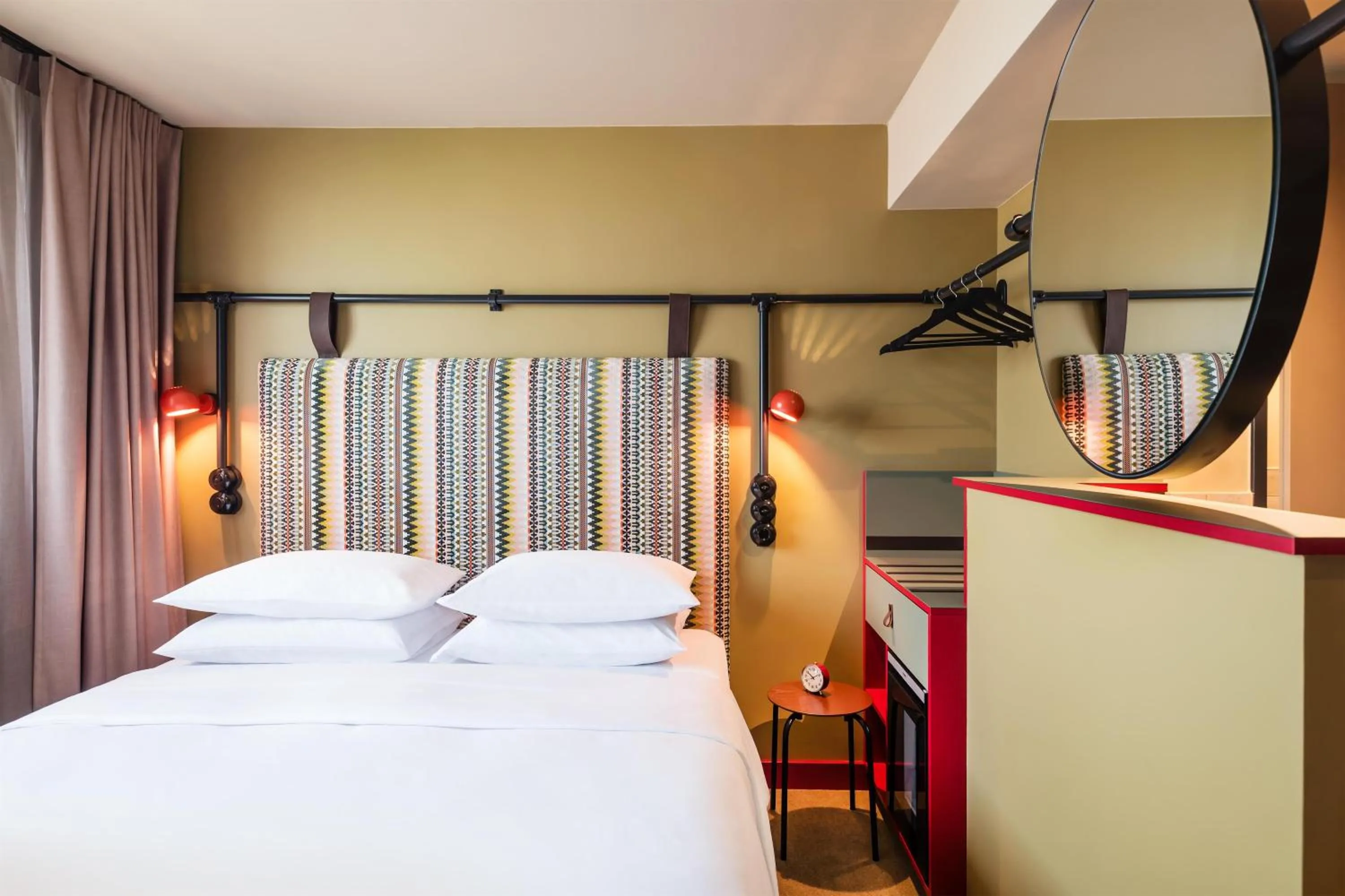 Bedroom, Bed in Me and All Hotel Berlin East Side, by Hyatt