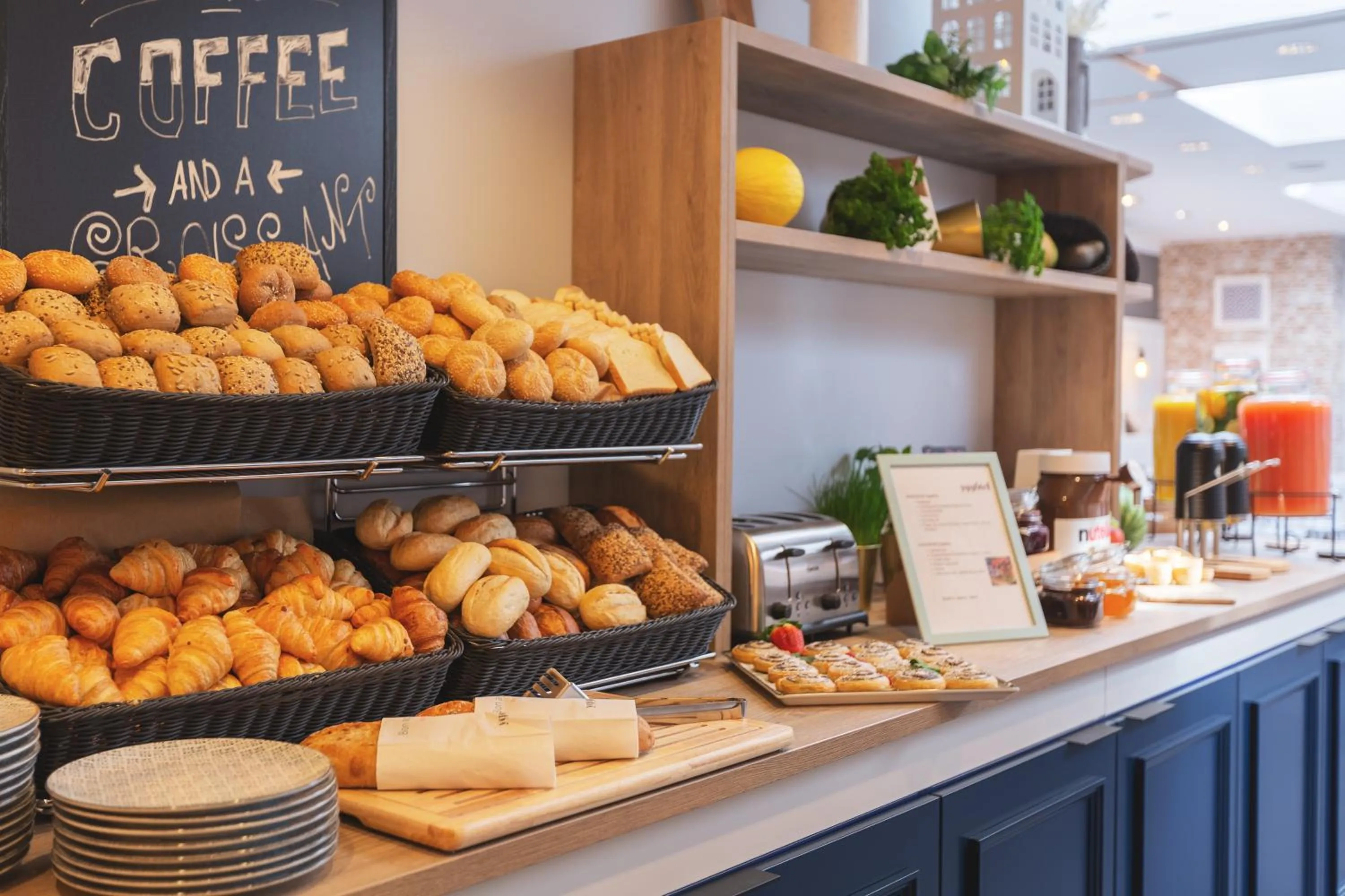 Food and drinks in Garner Hotel Essen - Messe by IHG