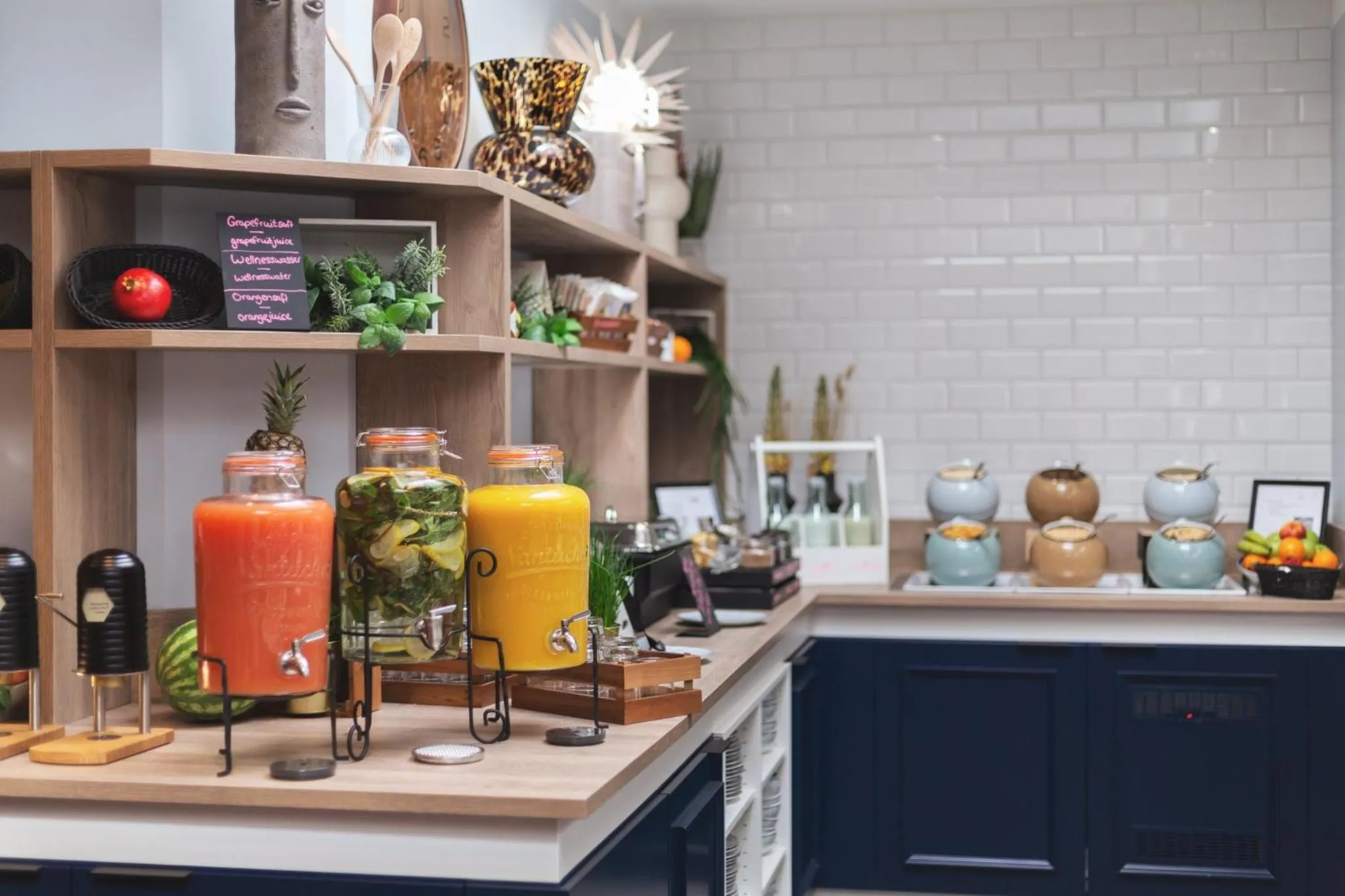 Restaurant/places to eat in Garner Hotel Essen - Messe by IHG