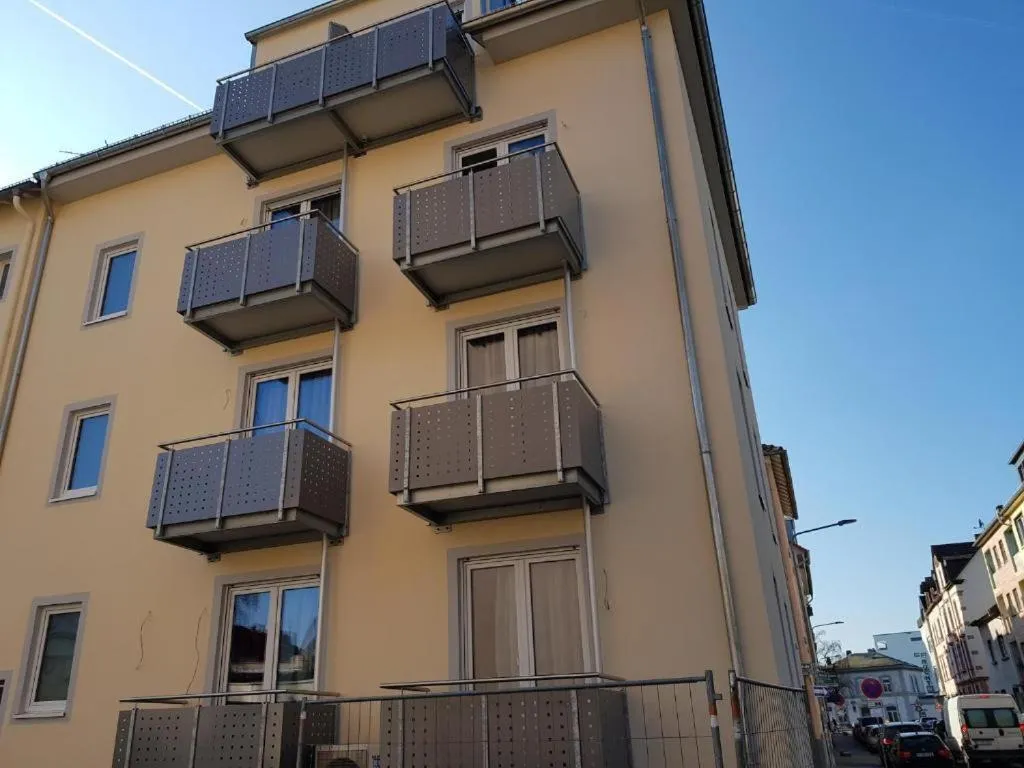 Property building in Hotel Emiliana am Bahnhof