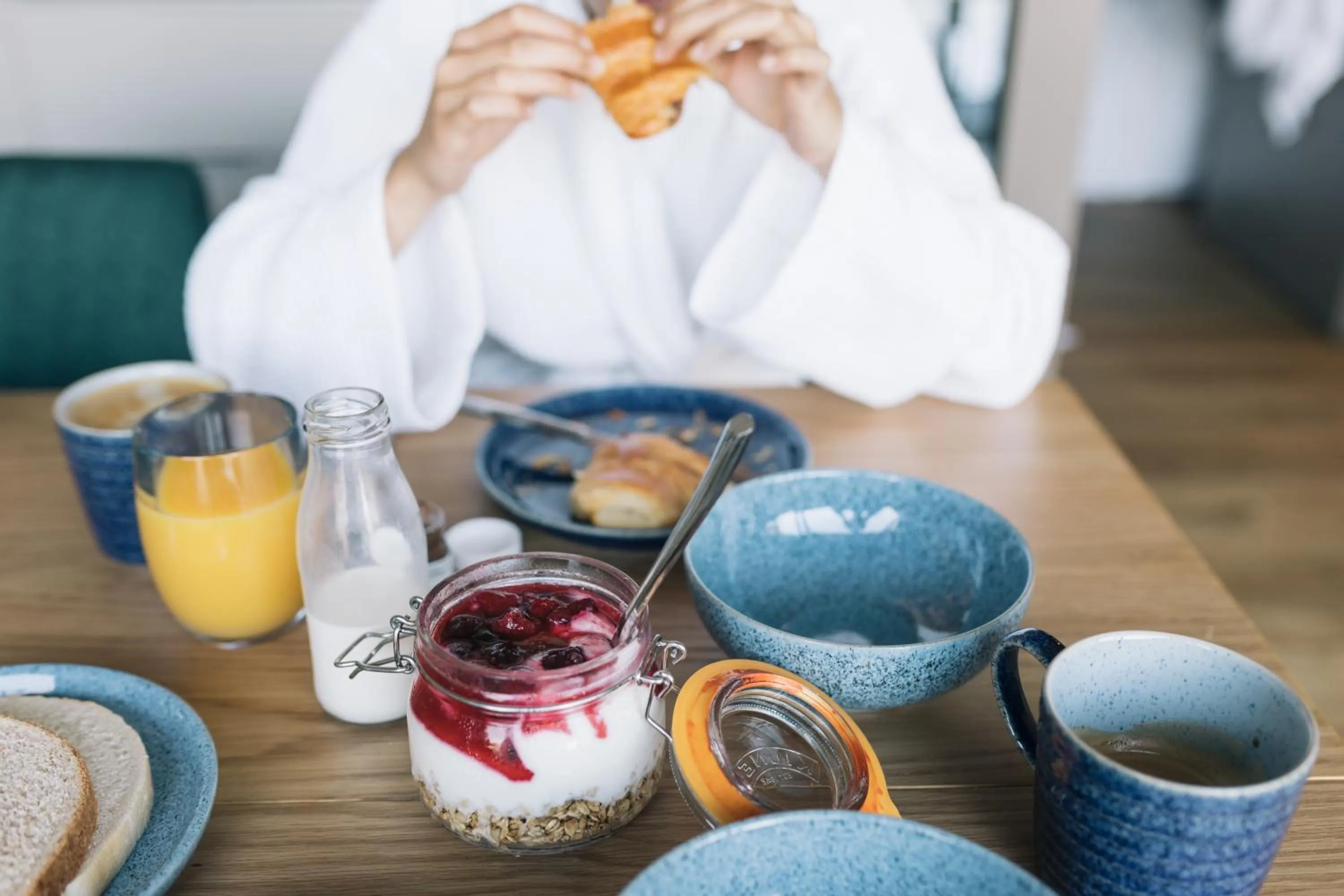 Food and drinks in SeaBeds - Luxury Lookouts with Hot Tubs