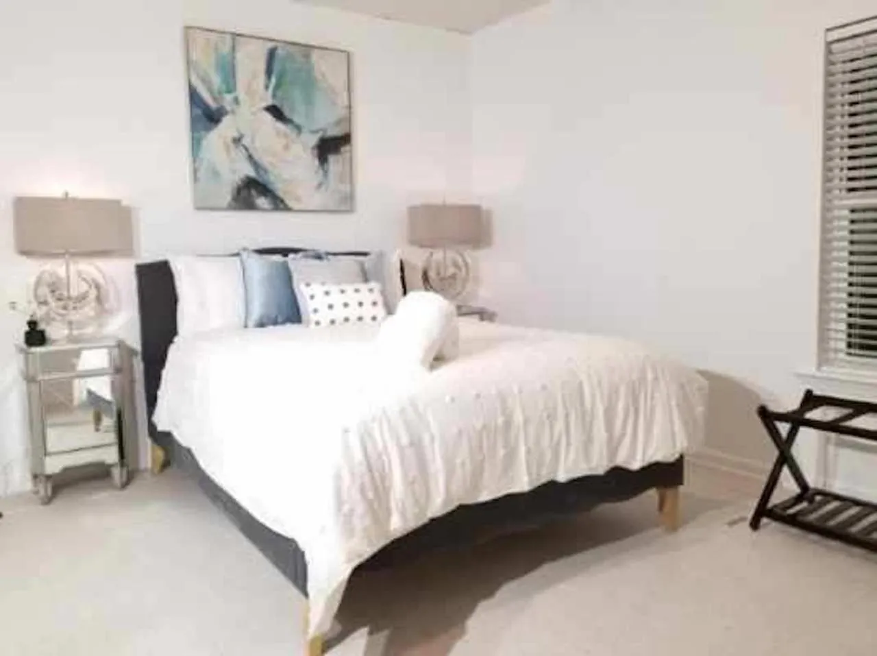 Photo of the whole room, Bed in 9BR-SLEEPS 19. Amazing Deal!!