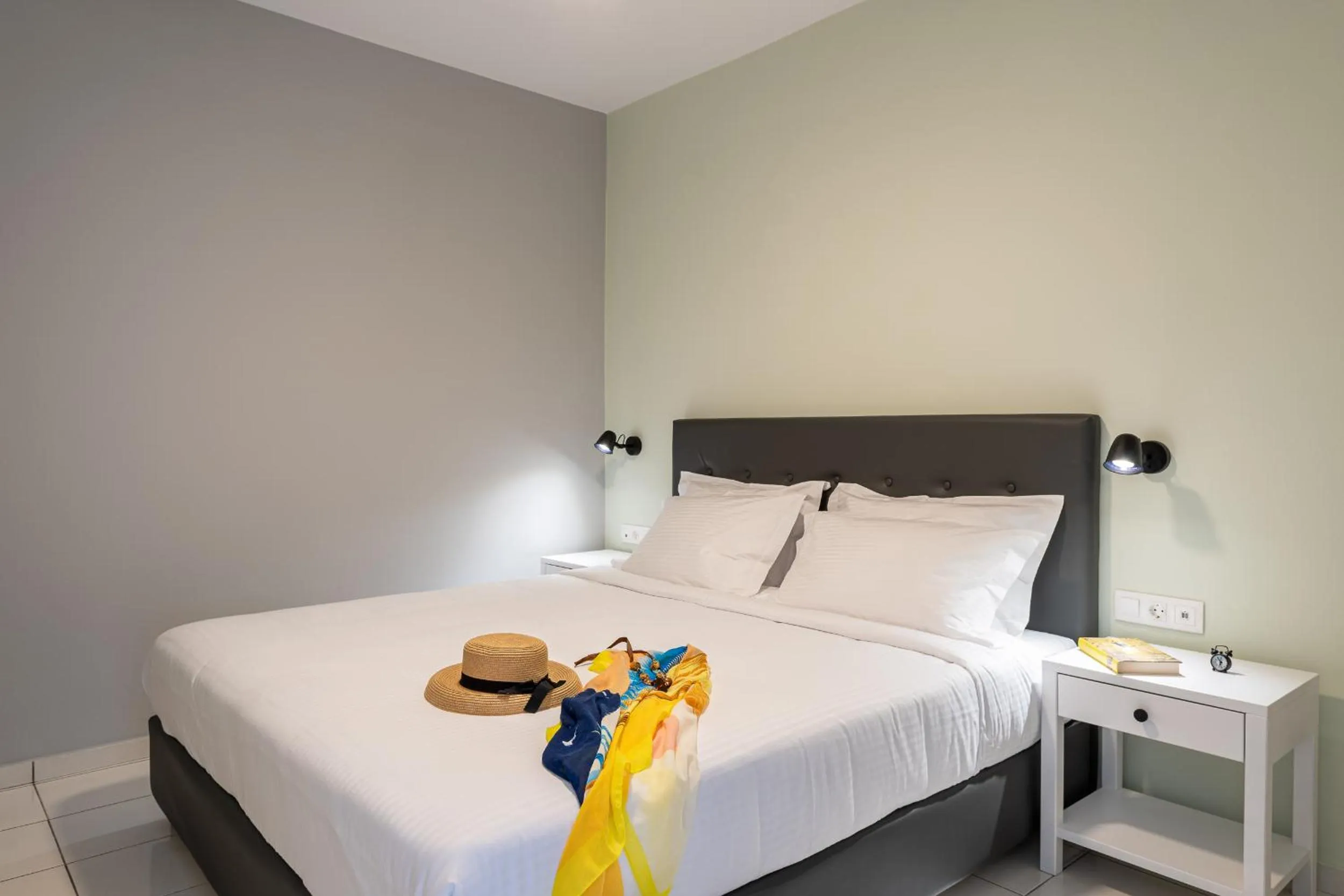 Bedroom, Bed in Minois Boutique Hotel