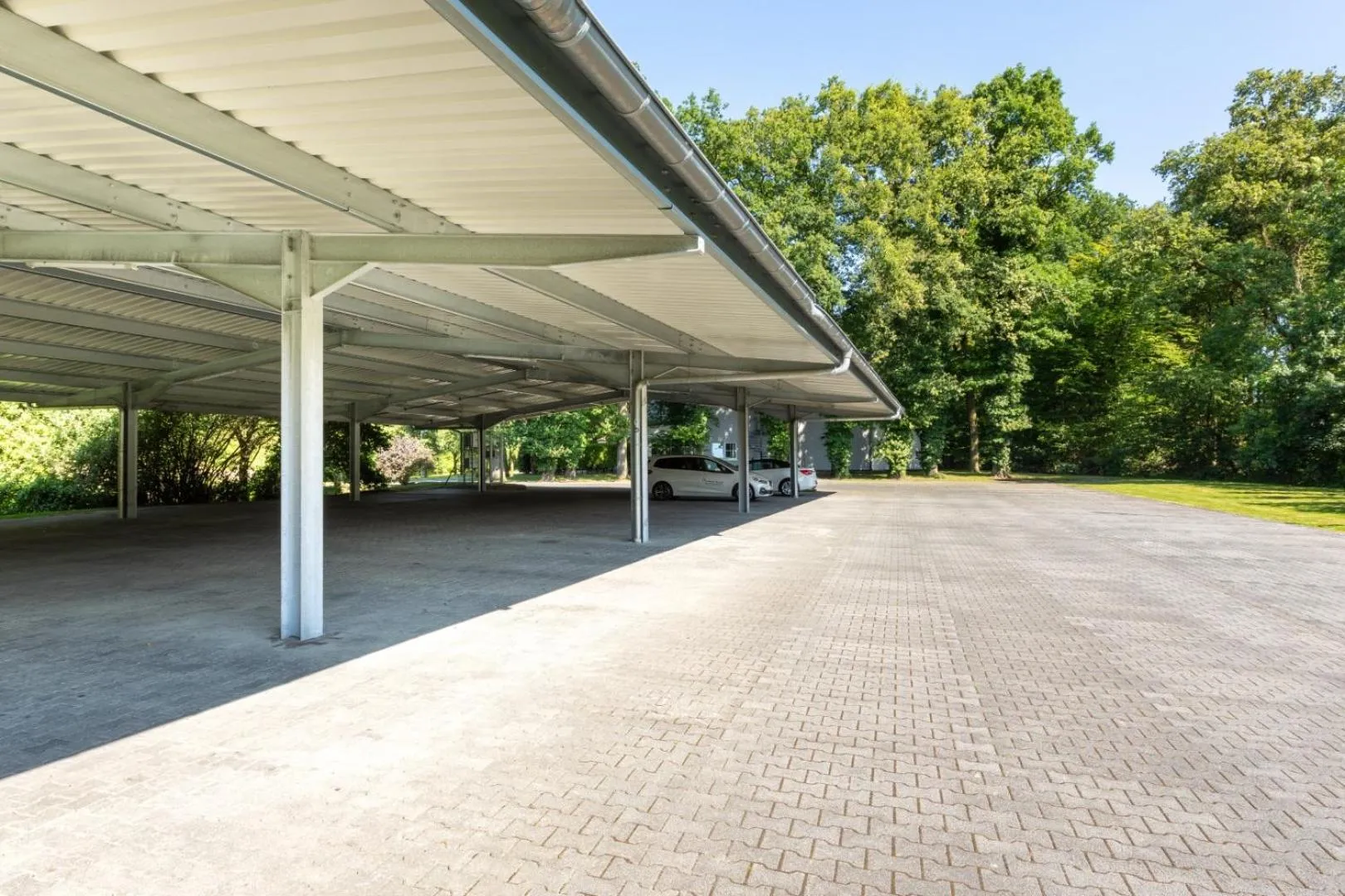 Parking in Montana Hotel Senden