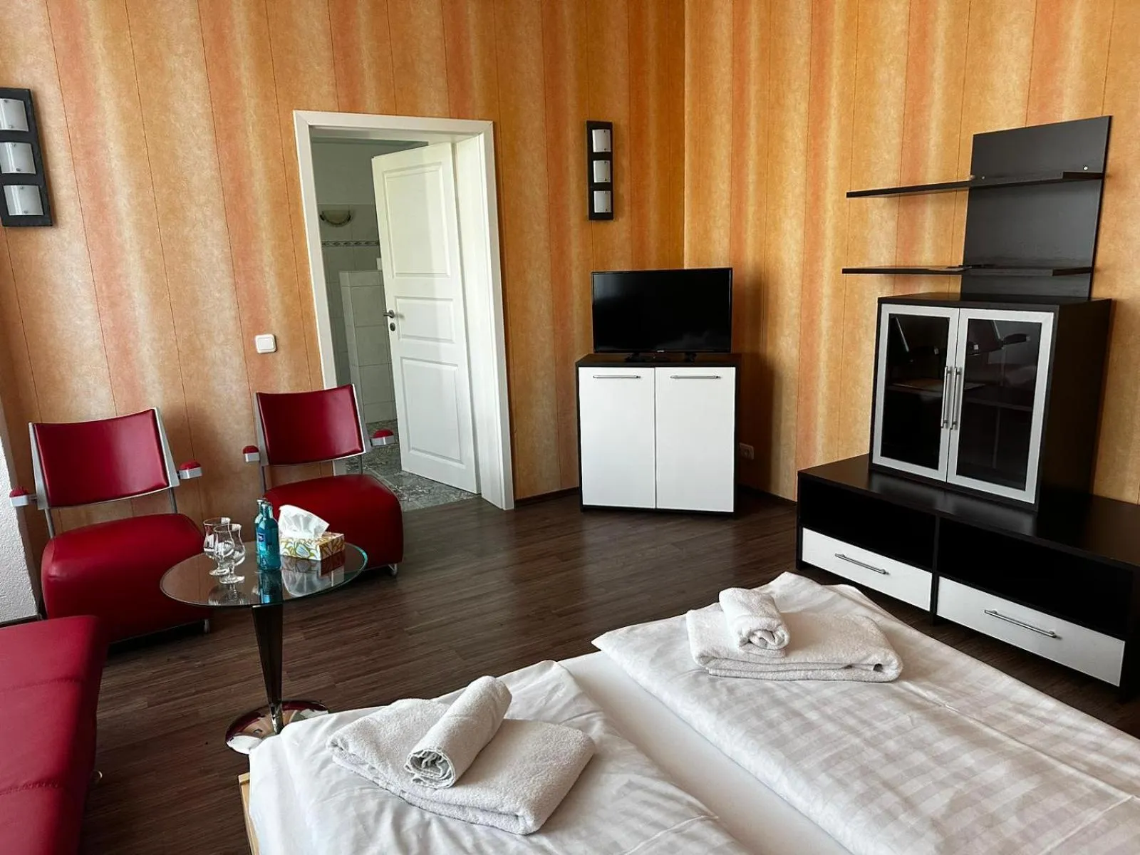 Bedroom, Bed in Schloss Beichlingen