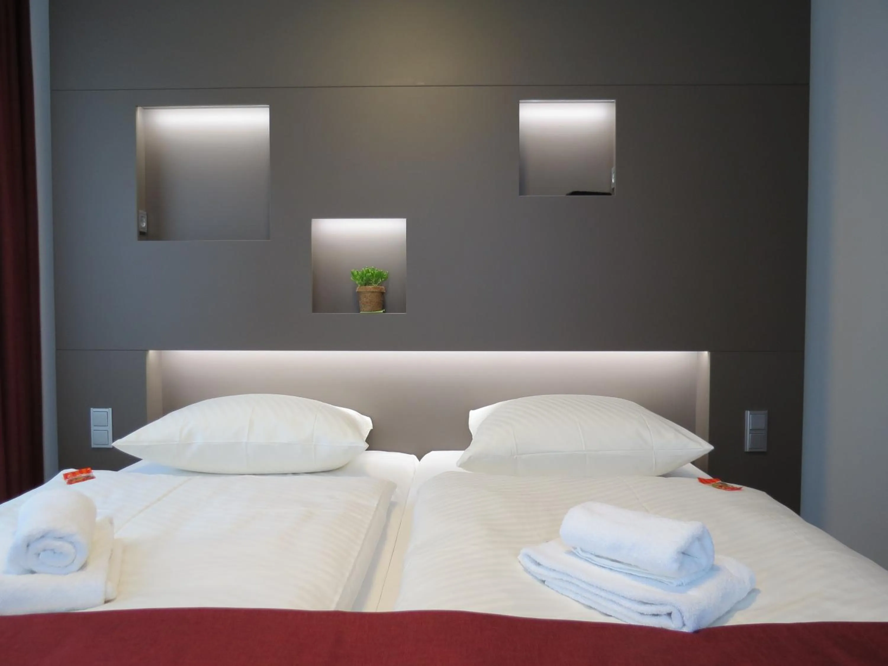 Bed in Hotel Neuthor