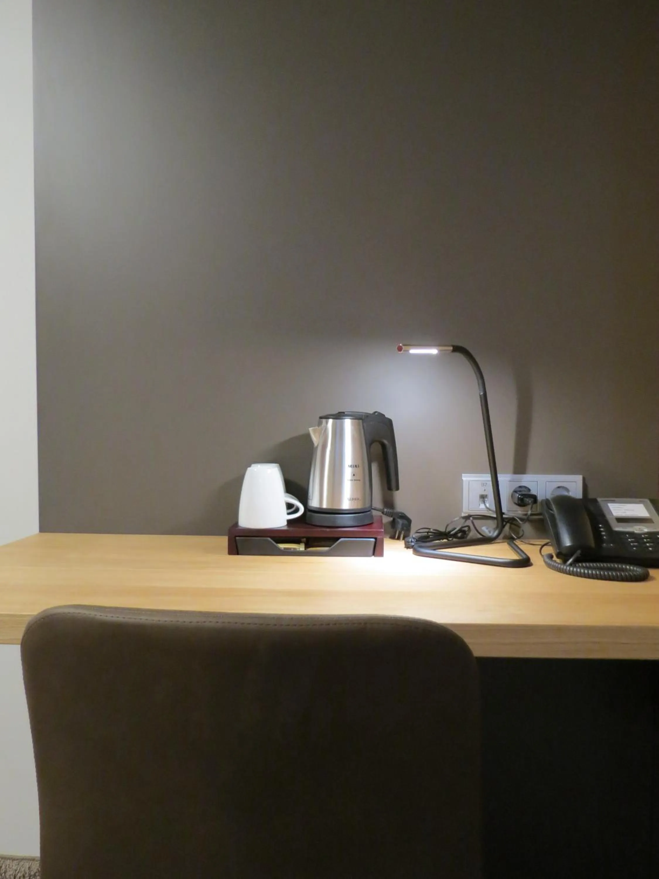 People in Hotel Neuthor