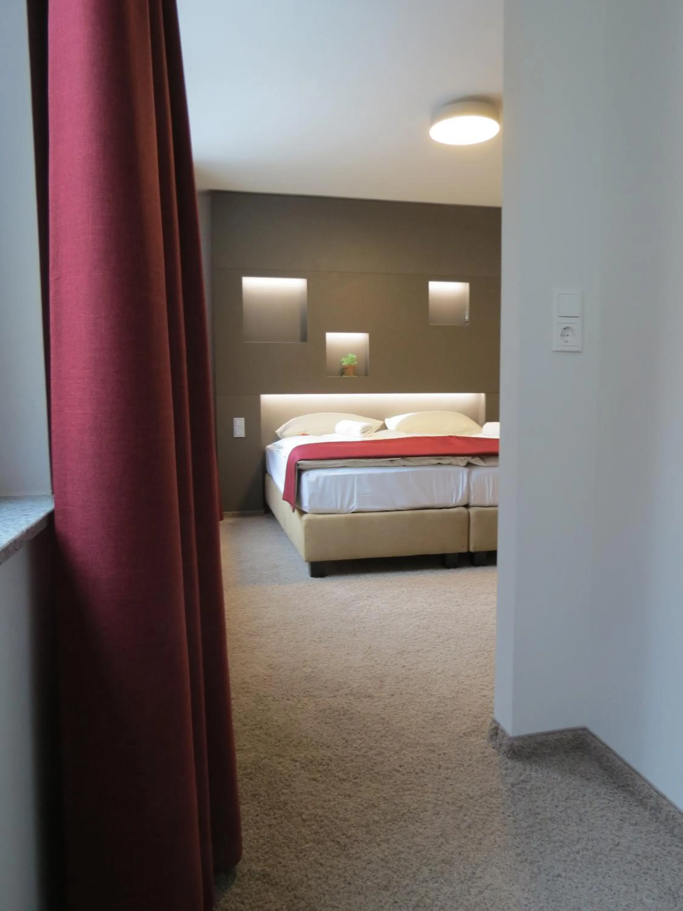 Bed in Hotel Neuthor