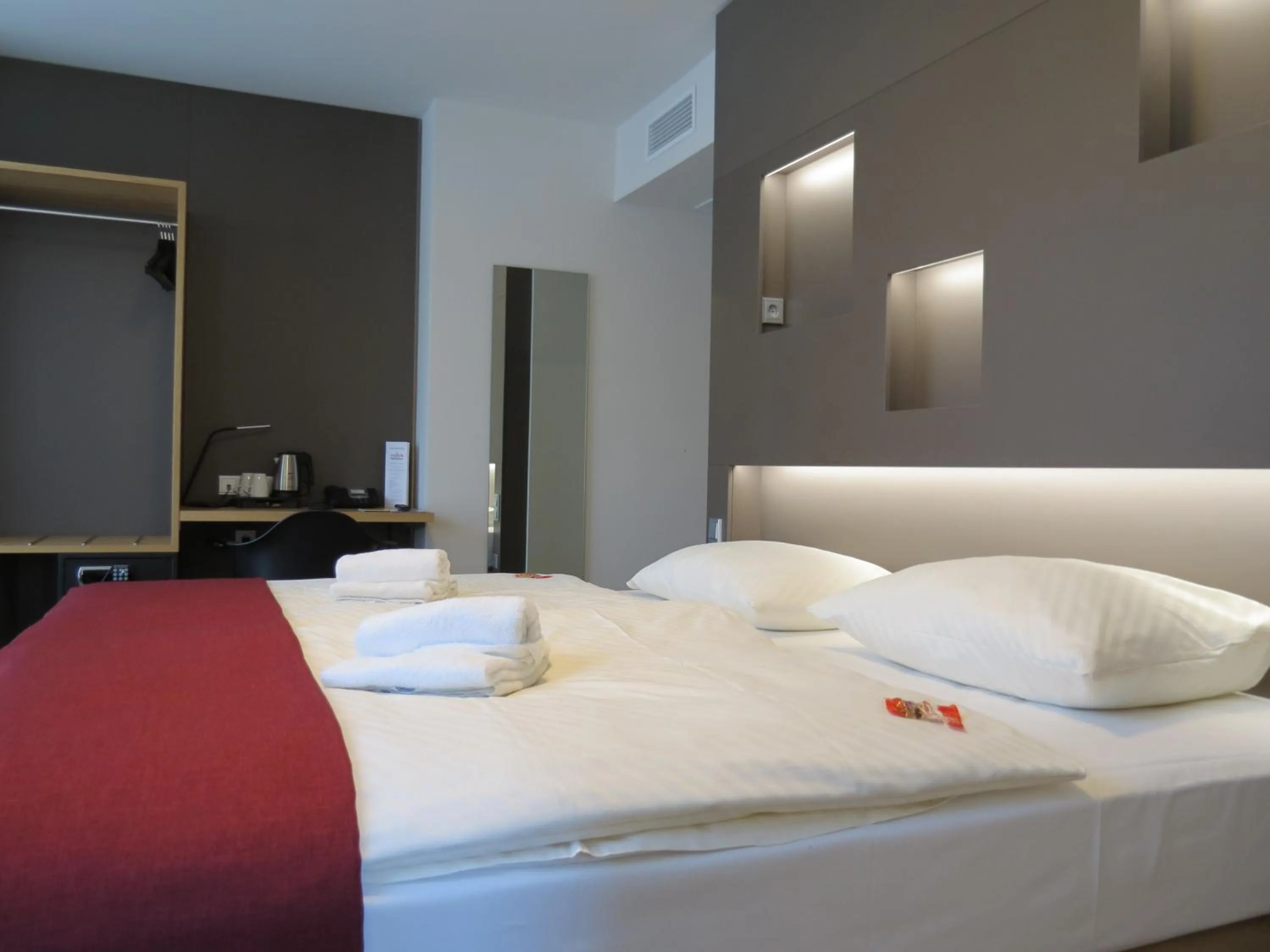 Bed in Hotel Neuthor