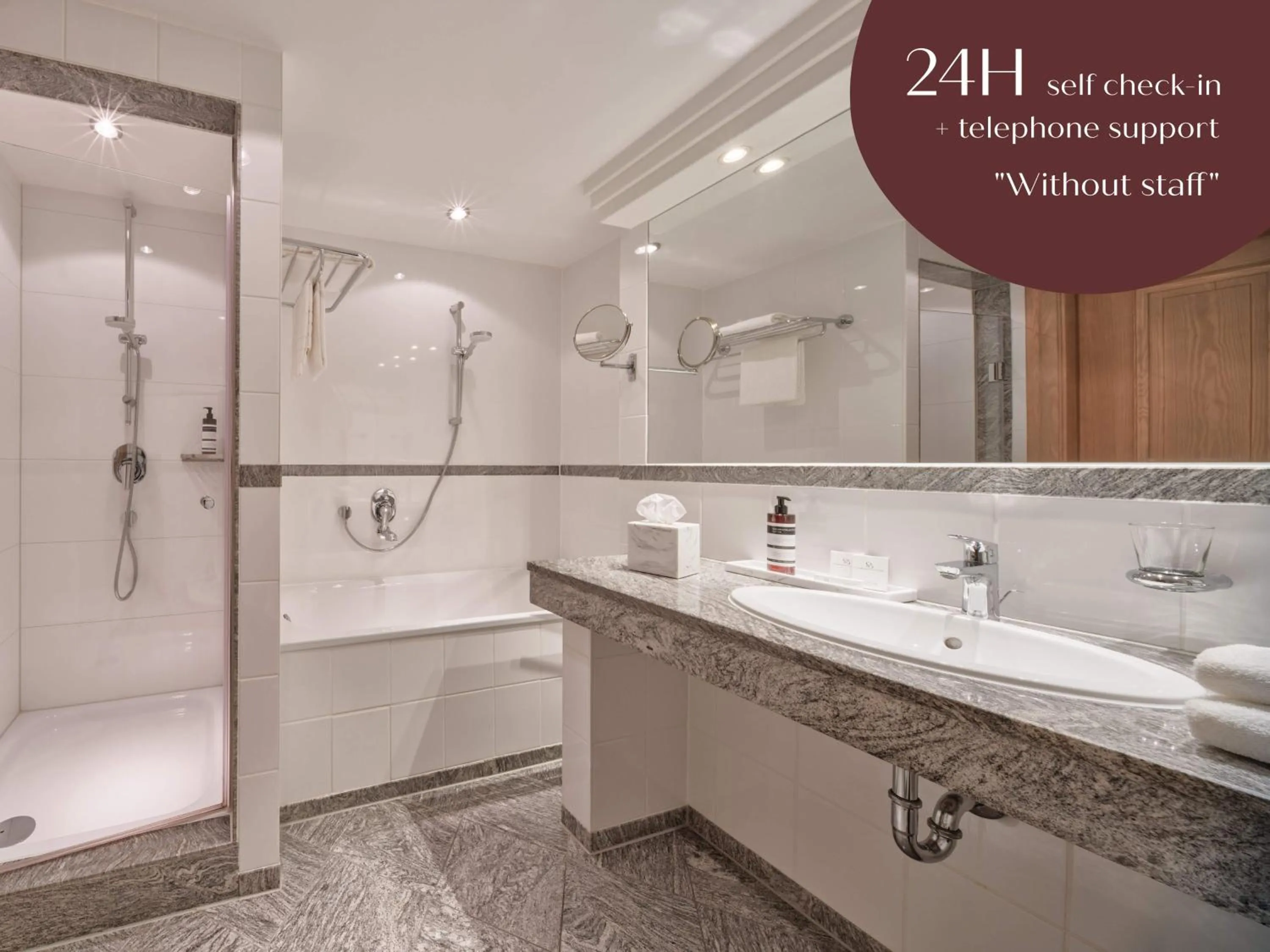 Bathroom in Classik Hotel Hackescher Markt - Self Check In