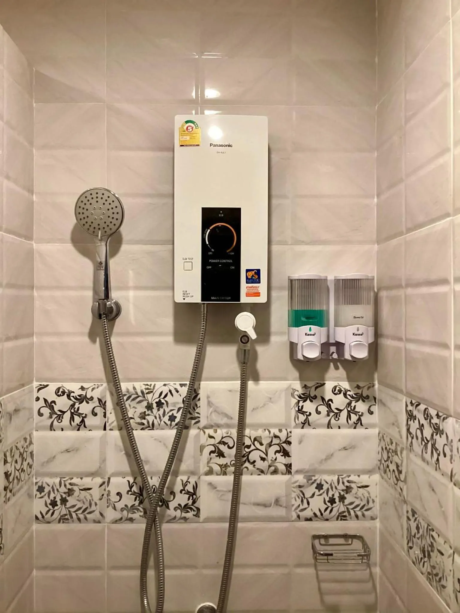 Public Bath in Puak Taem Boutique Hotel