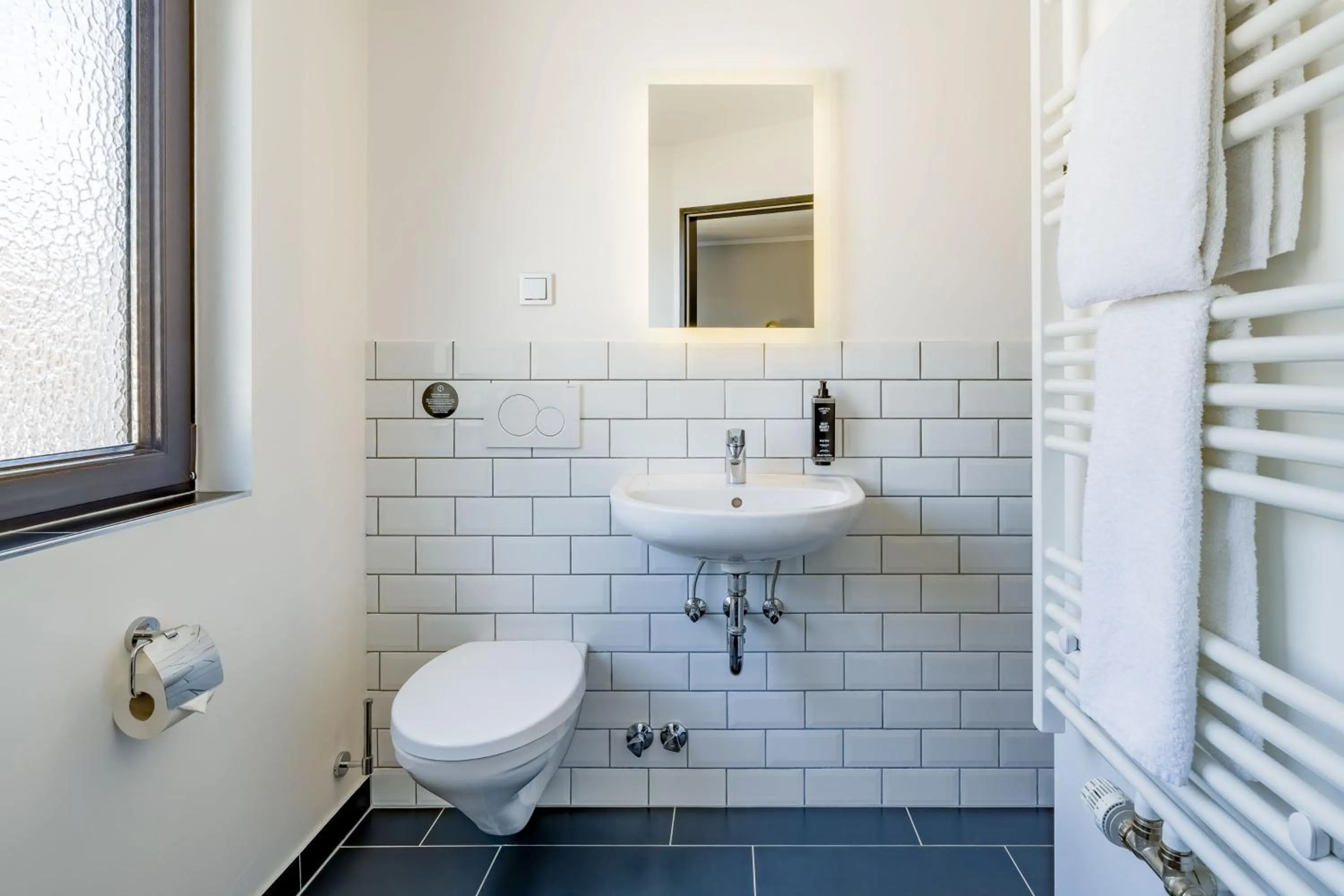 Shower in rugs HOTEL Köln