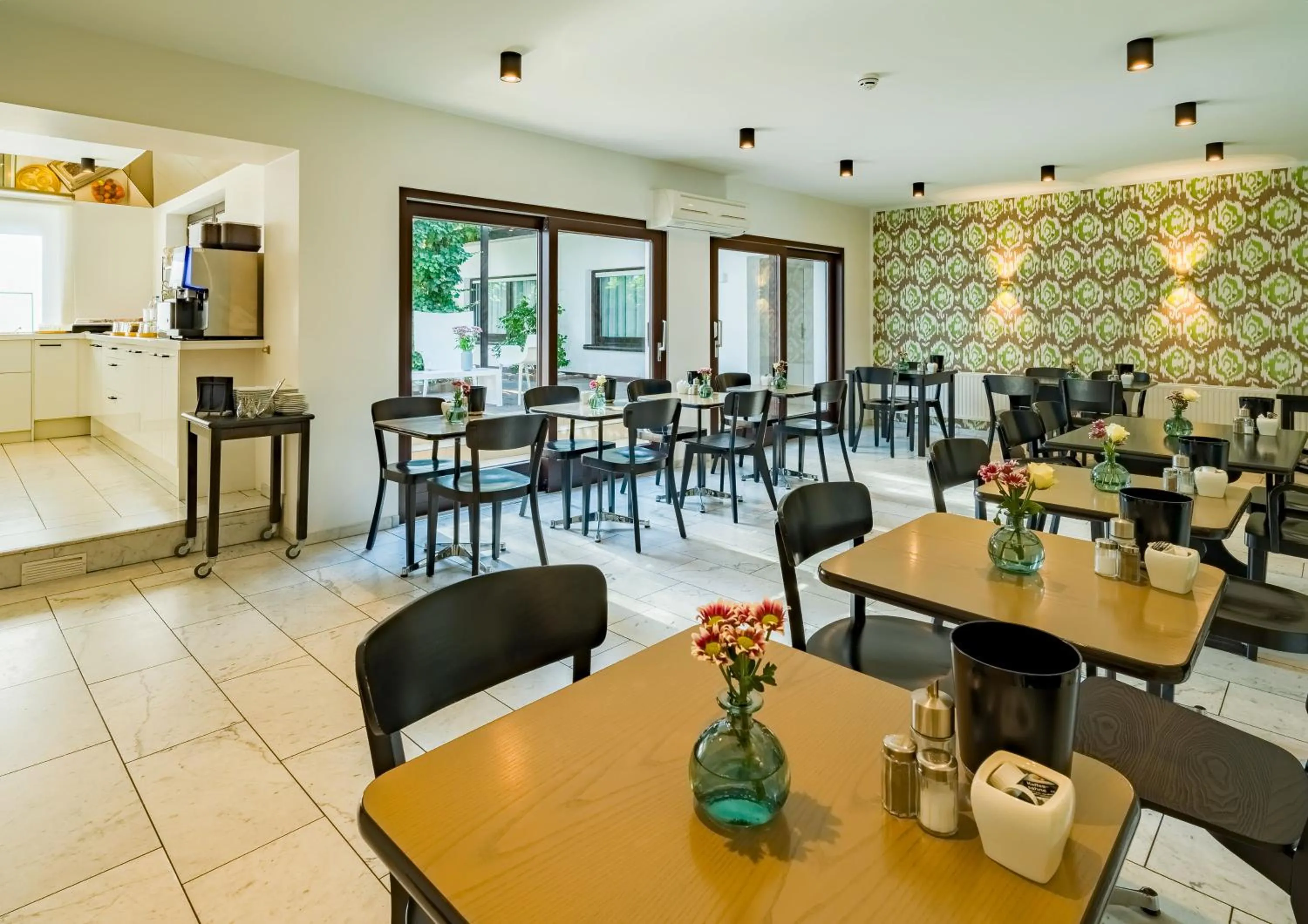 Breakfast in rugs HOTEL Köln