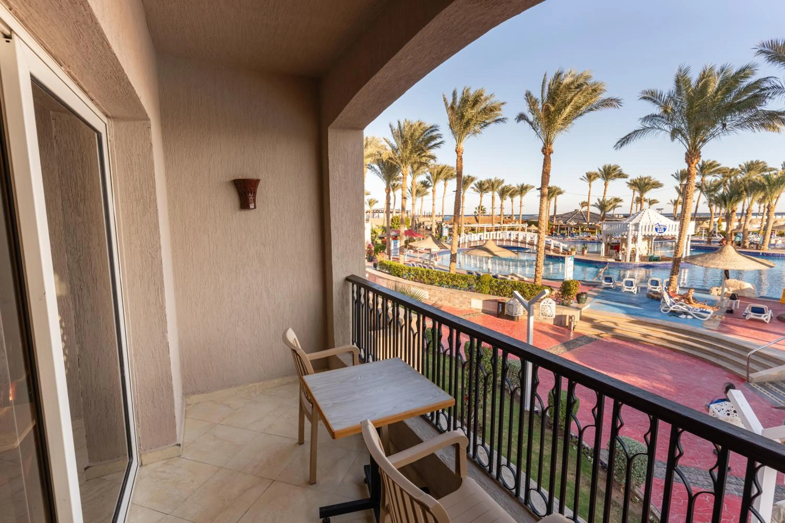 Sea Beach Edge By Rotana