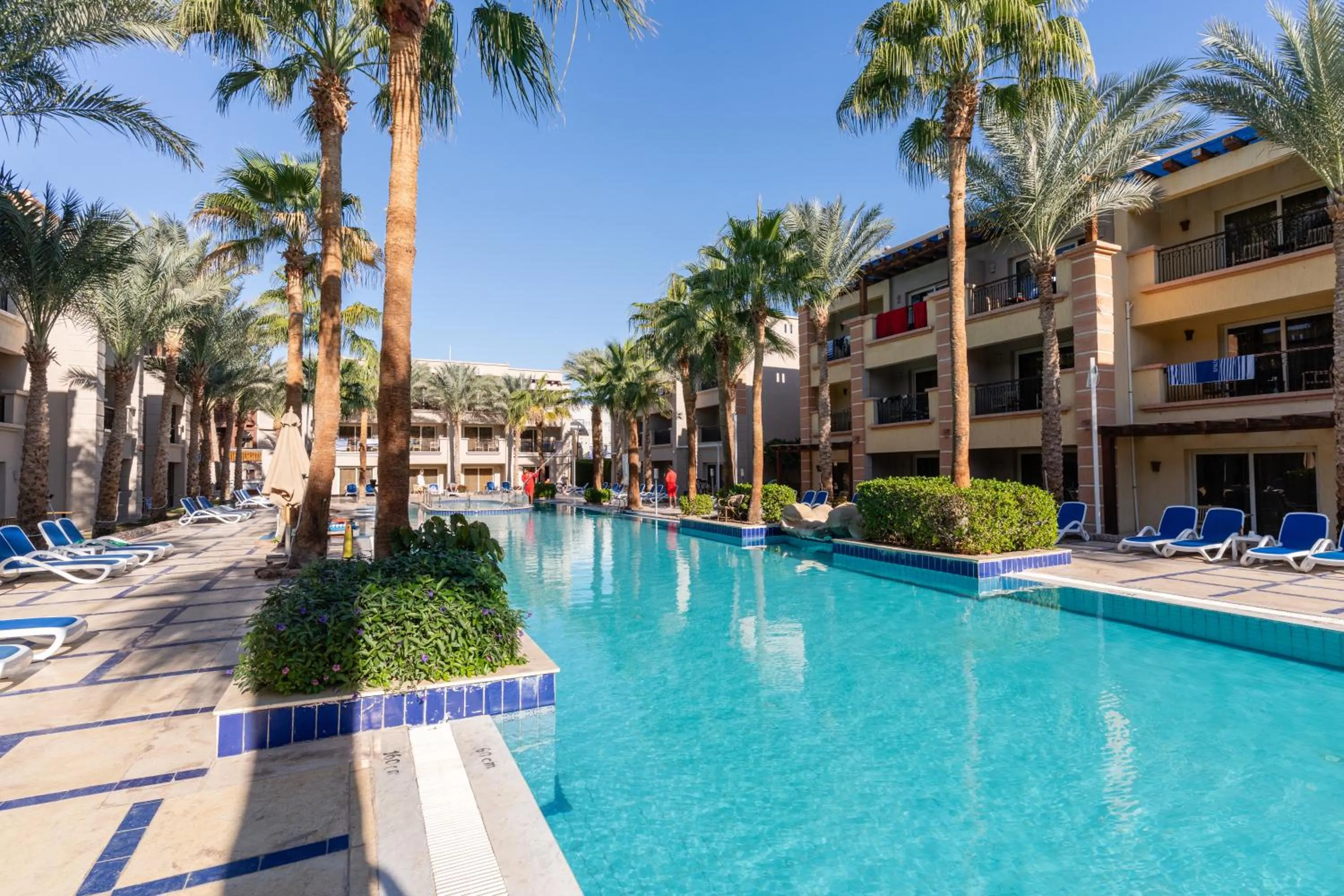 Sea Beach Edge By Rotana