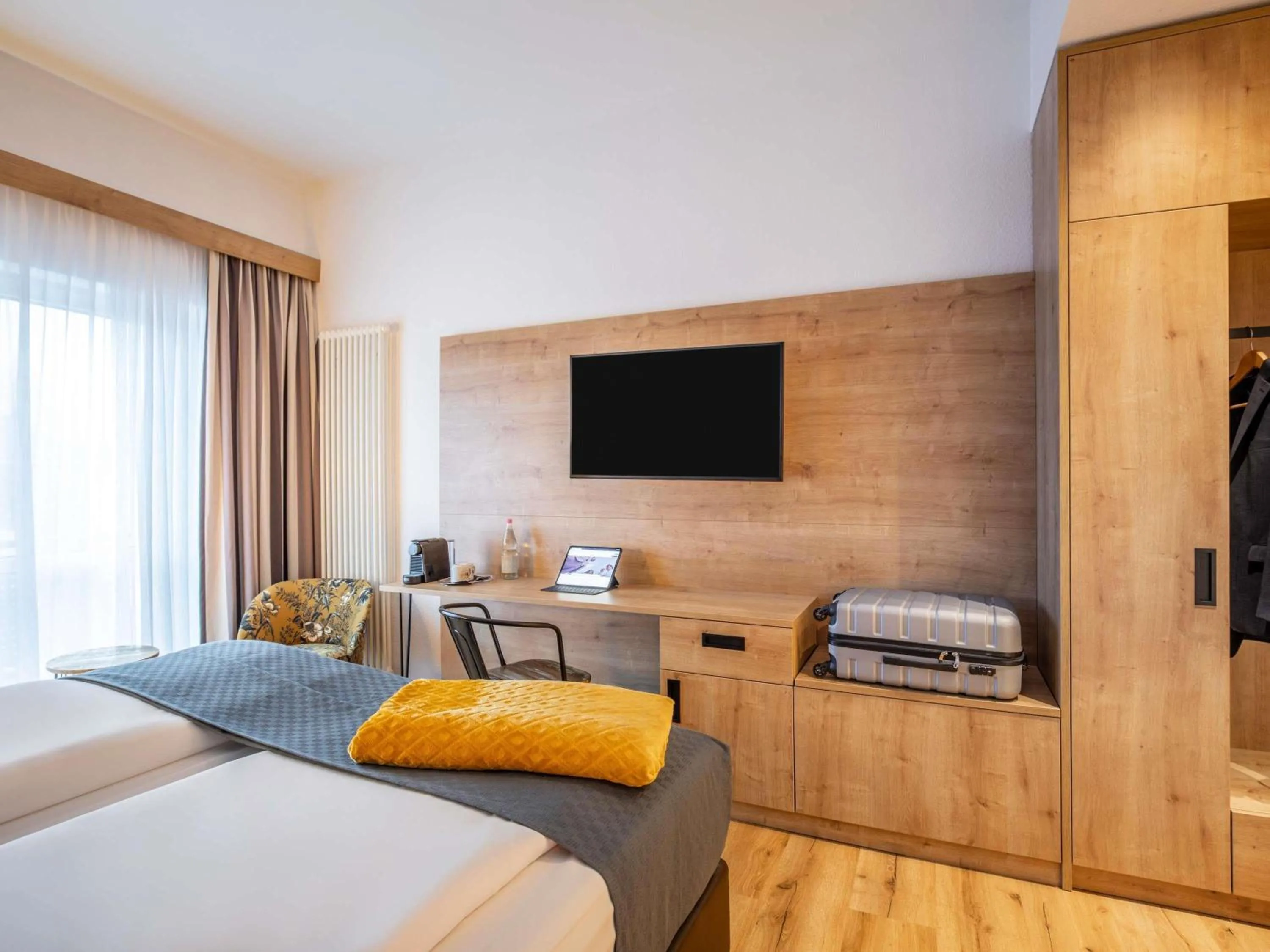 Bedroom, Bed in Mercure Hotel Bad Oeynhausen City