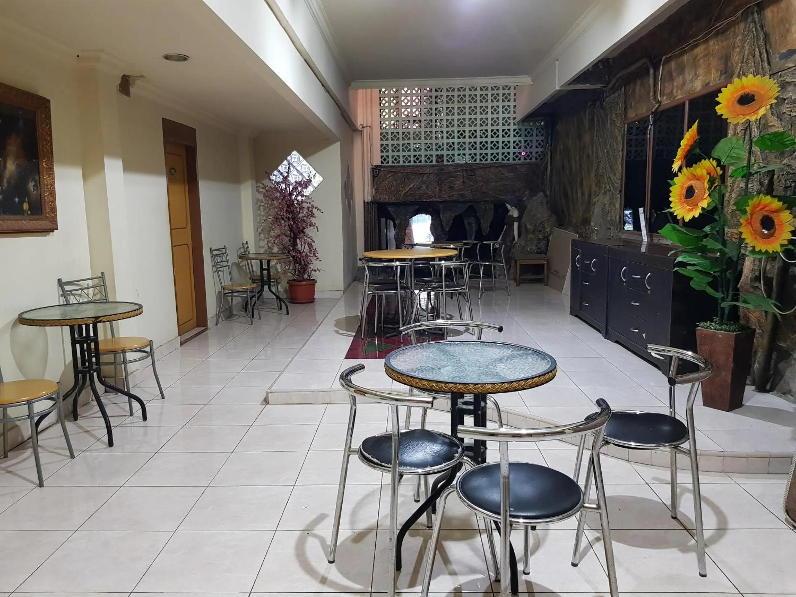 Lobby or reception in Hotel O Istana