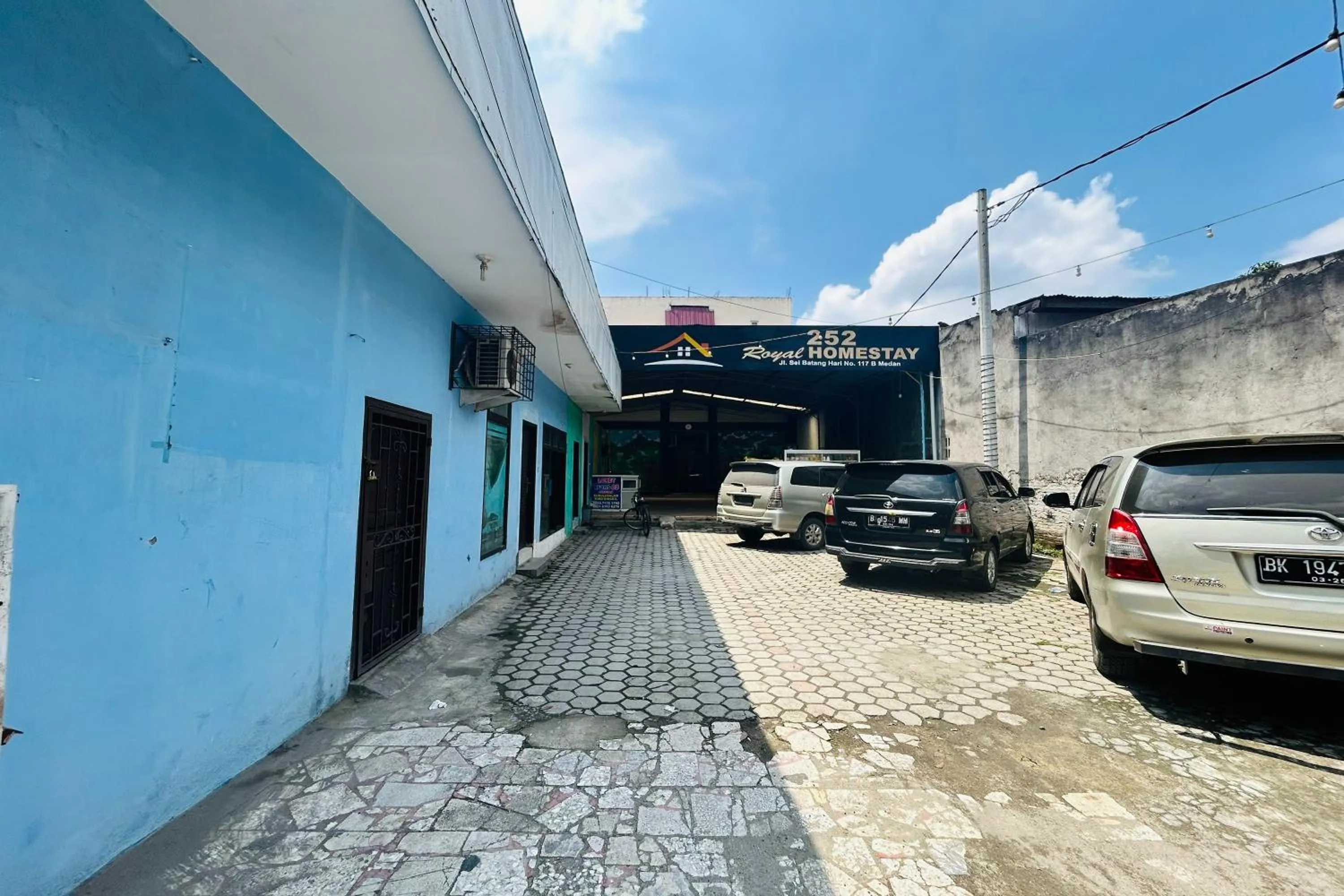 Parking in Homestay 252 Syariah