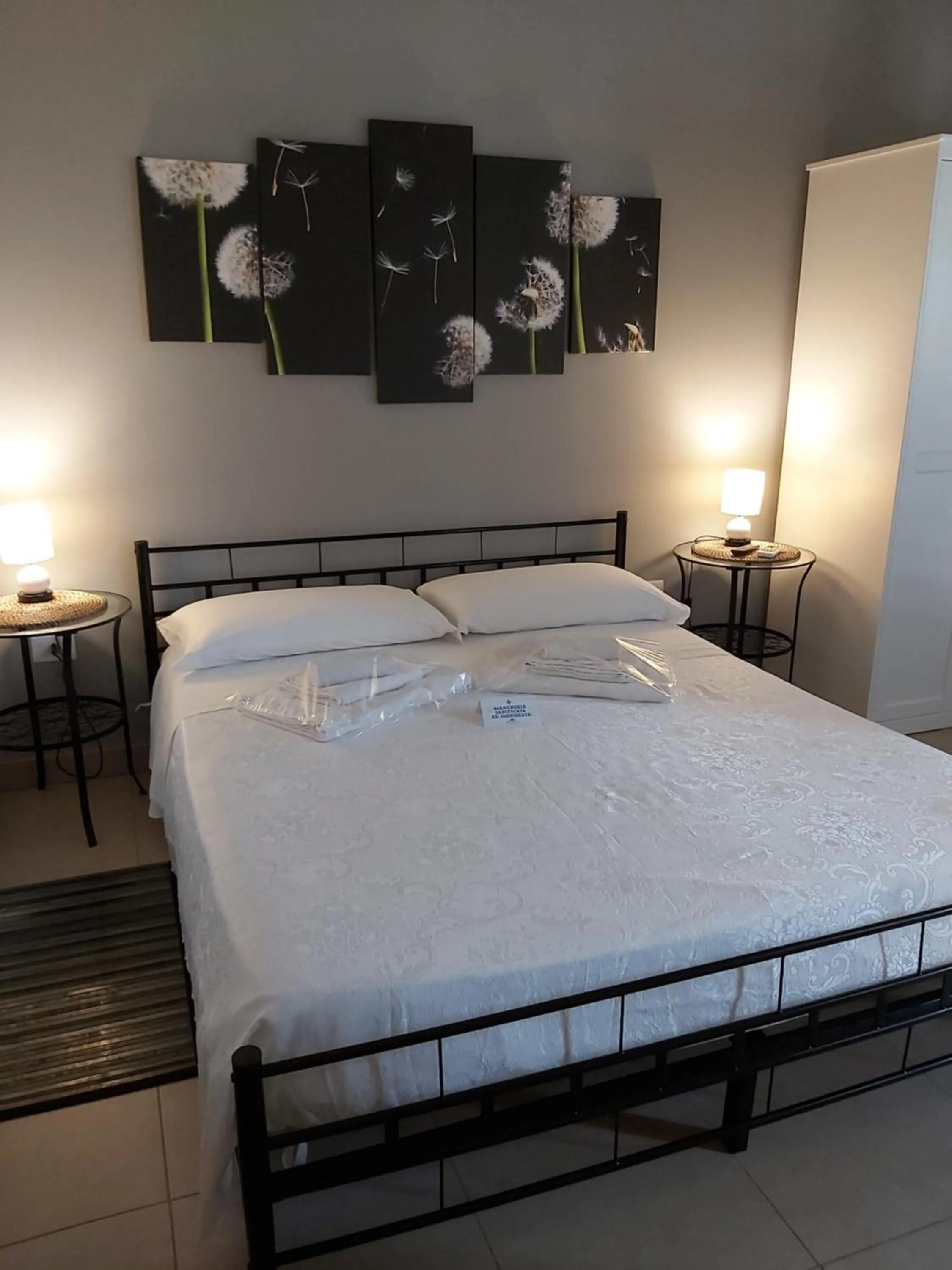 Bedroom, Bed in B&b Passione del sud