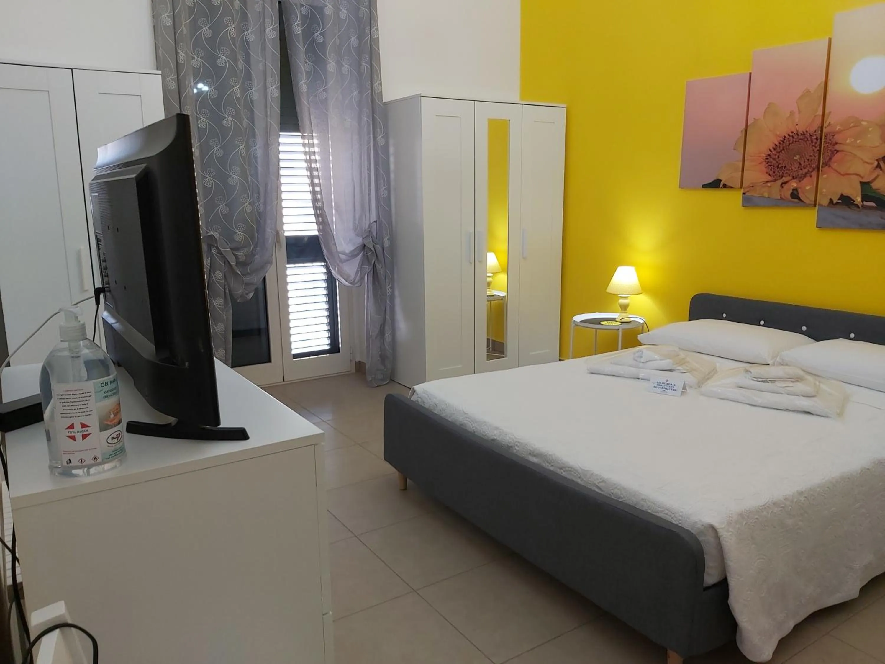 Photo of the whole room, Bed in B&b Passione del sud