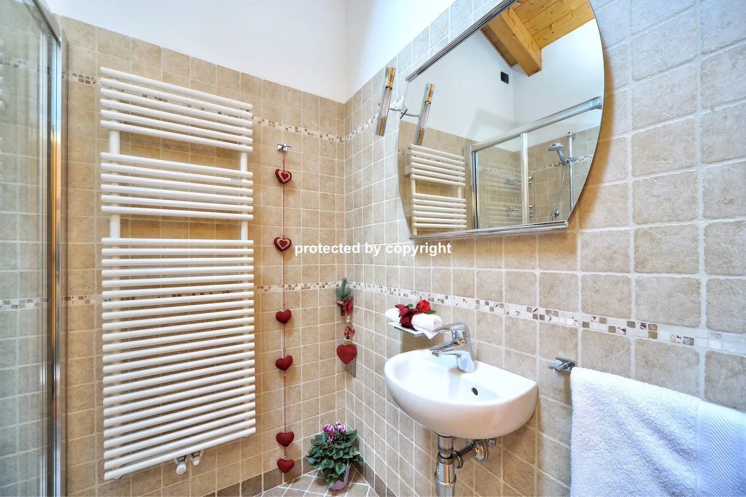 Luxury Exclusive Attic