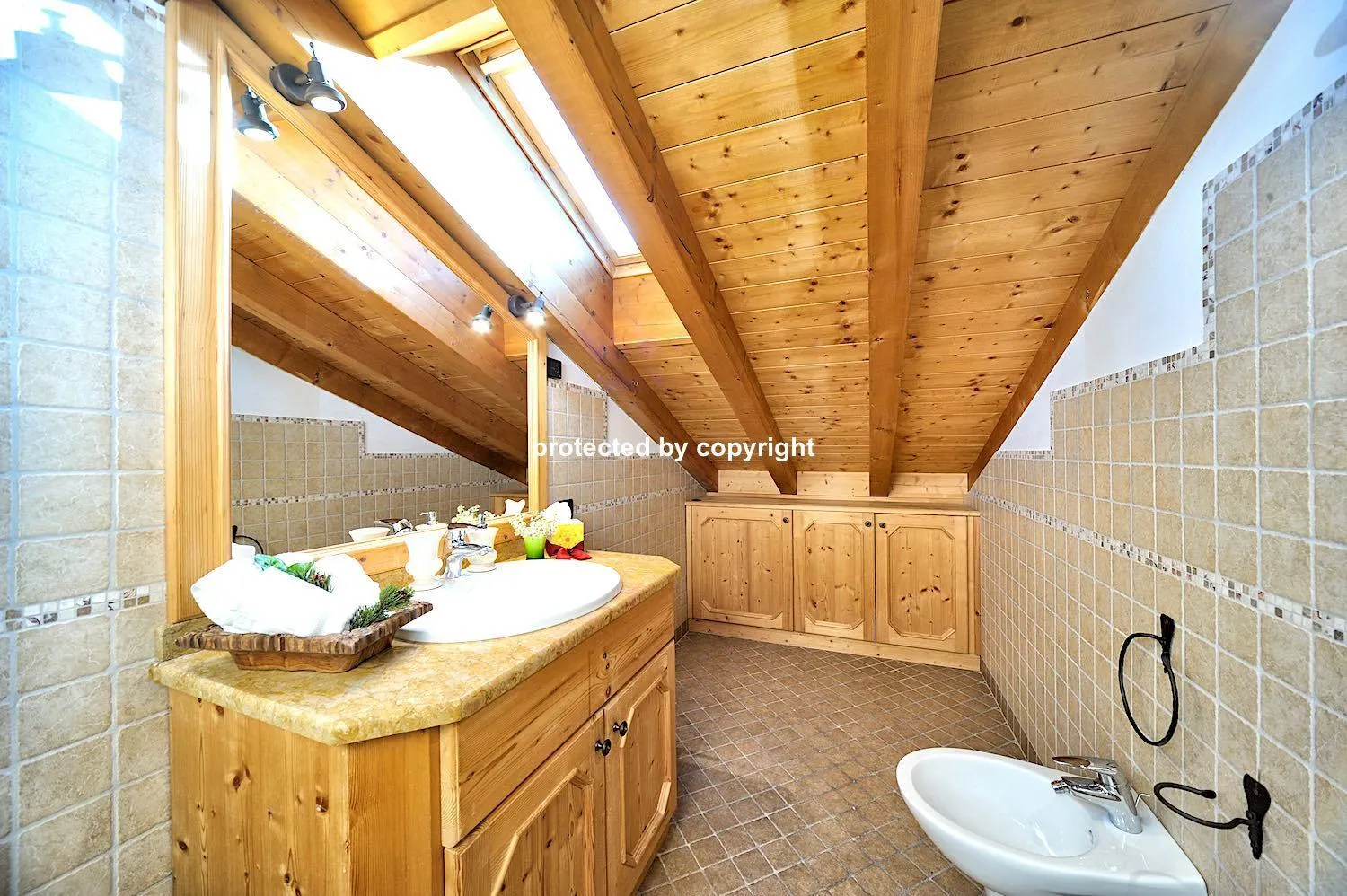 Luxury Exclusive Attic