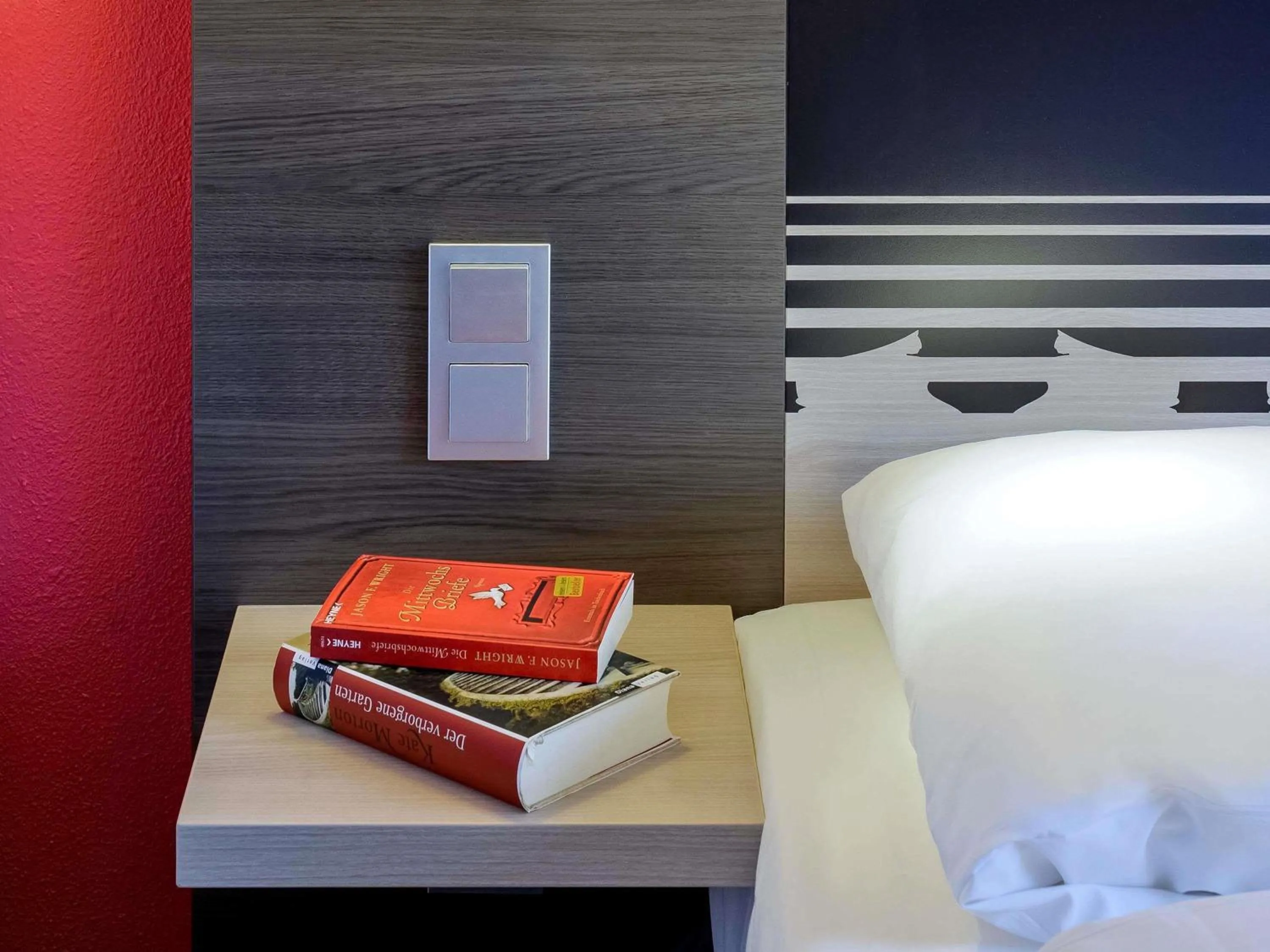 Bedroom, Bed in Mercure Hotel Würzburg am Mainufer