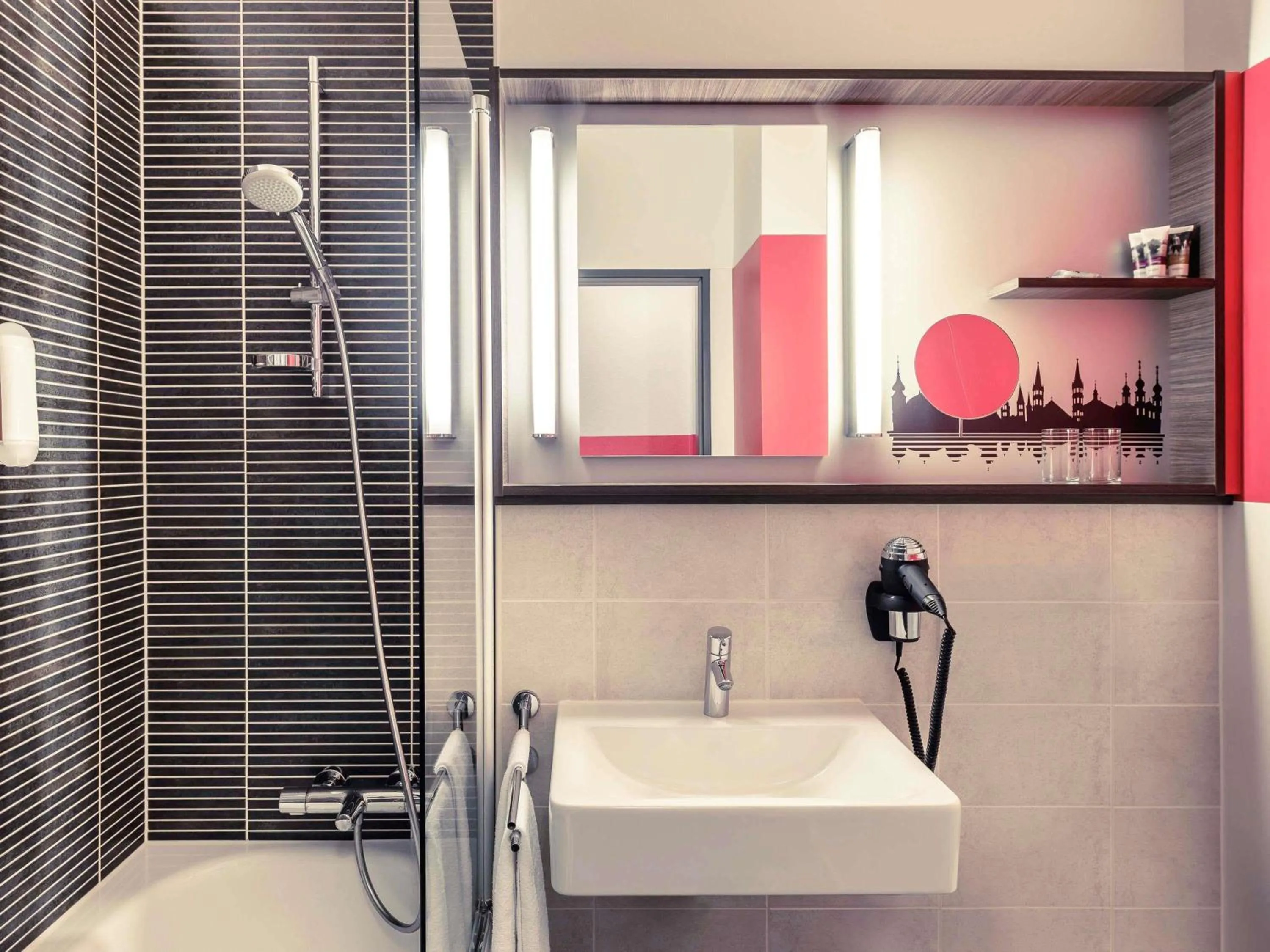 Bedroom in Mercure Hotel Würzburg am Mainufer