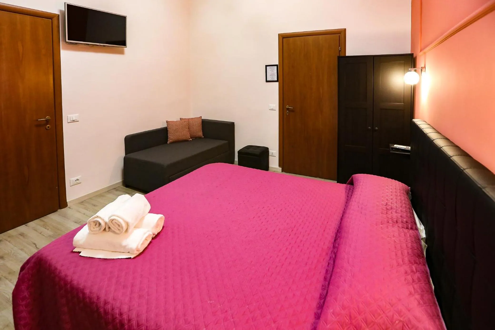 Photo of the whole room, Bed in Lydka Domus