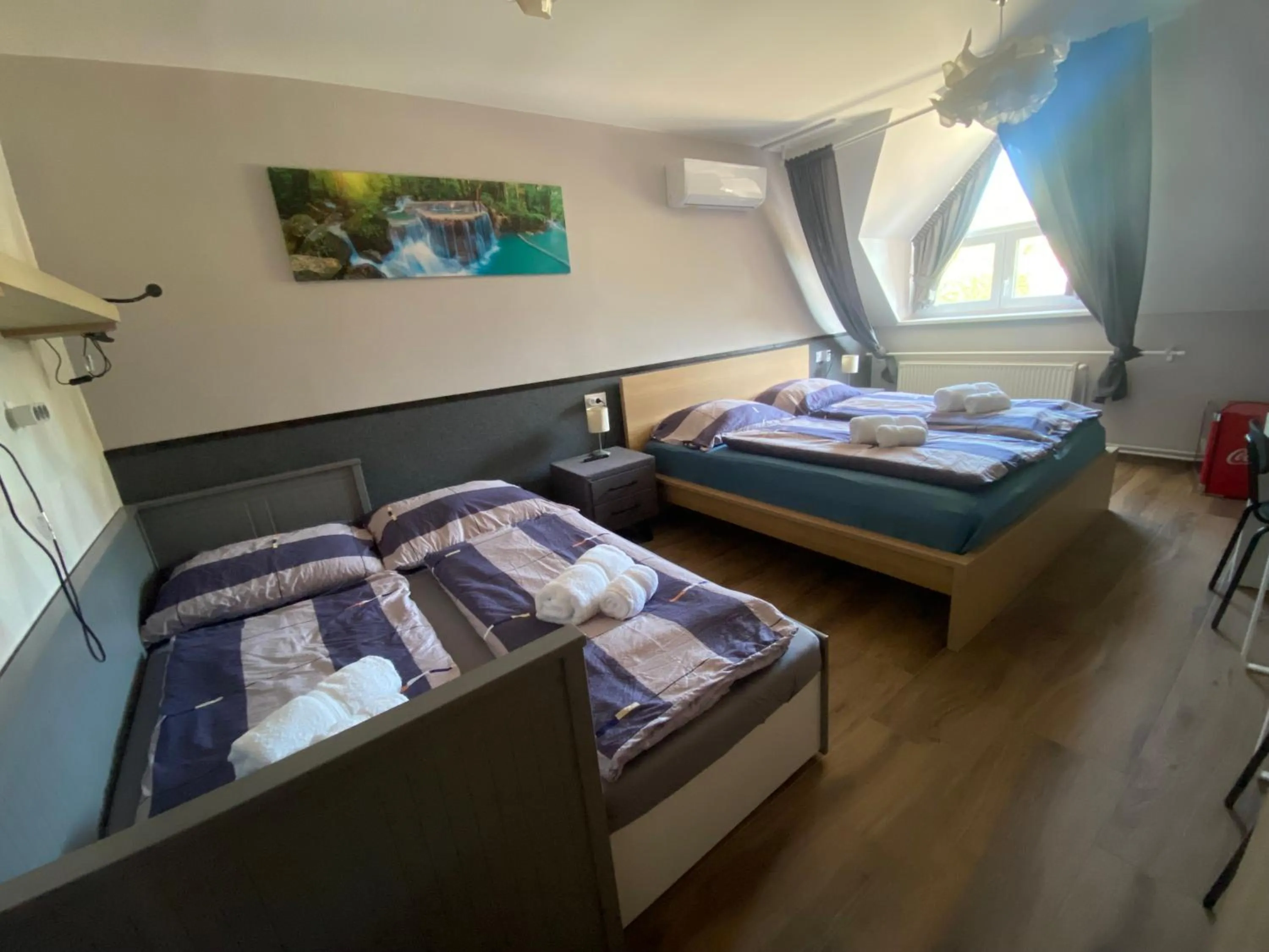 Bed in Oázis Panzió