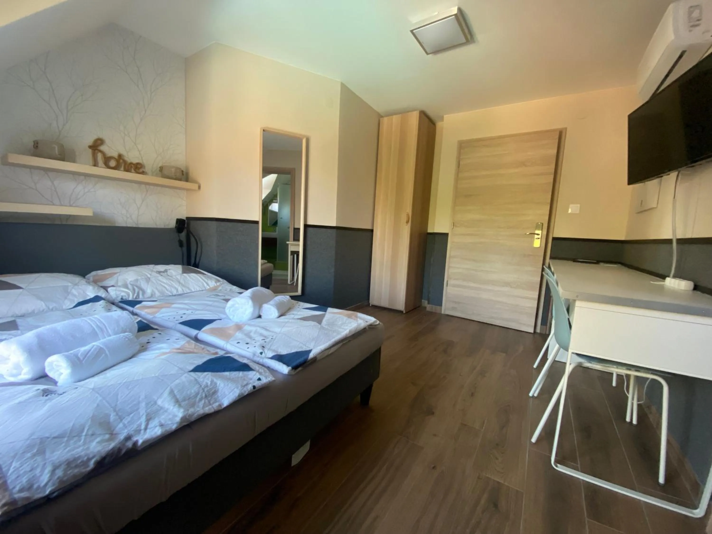 Bed in Oázis Panzió