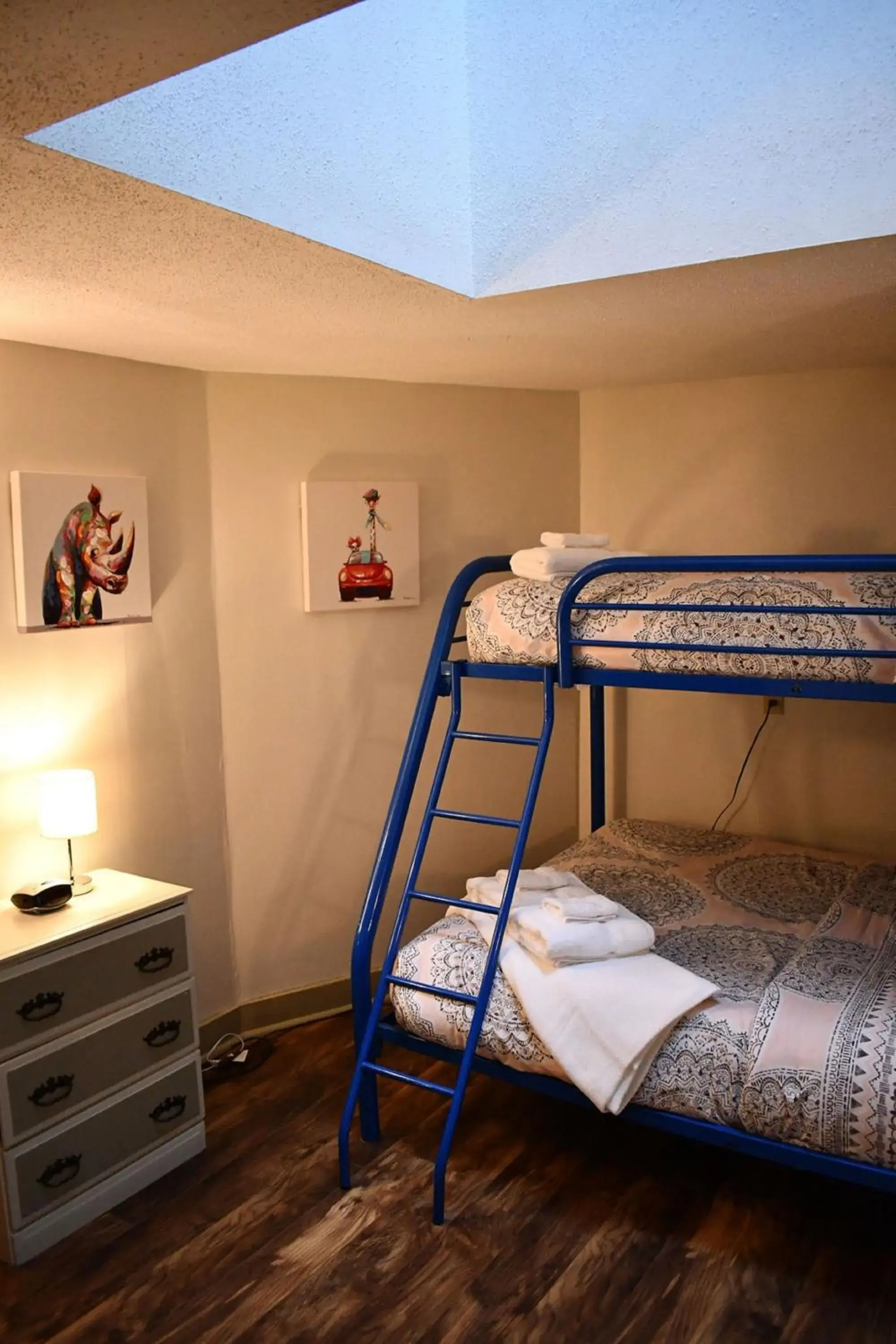Standard Double Room in Brook Road Inn Standard Double Room in Brook Road Inn