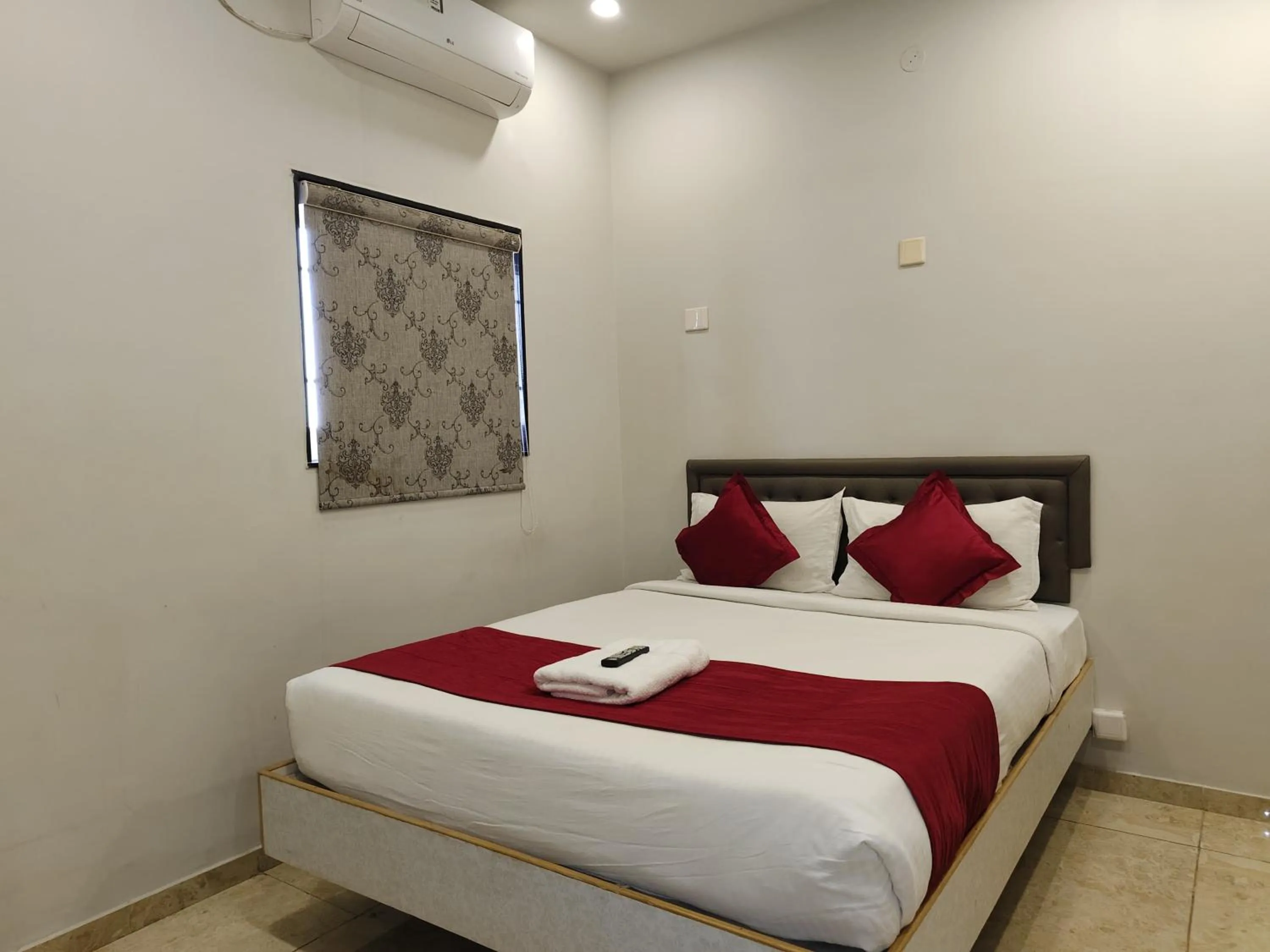 Bedroom, Bed in Classio Residency