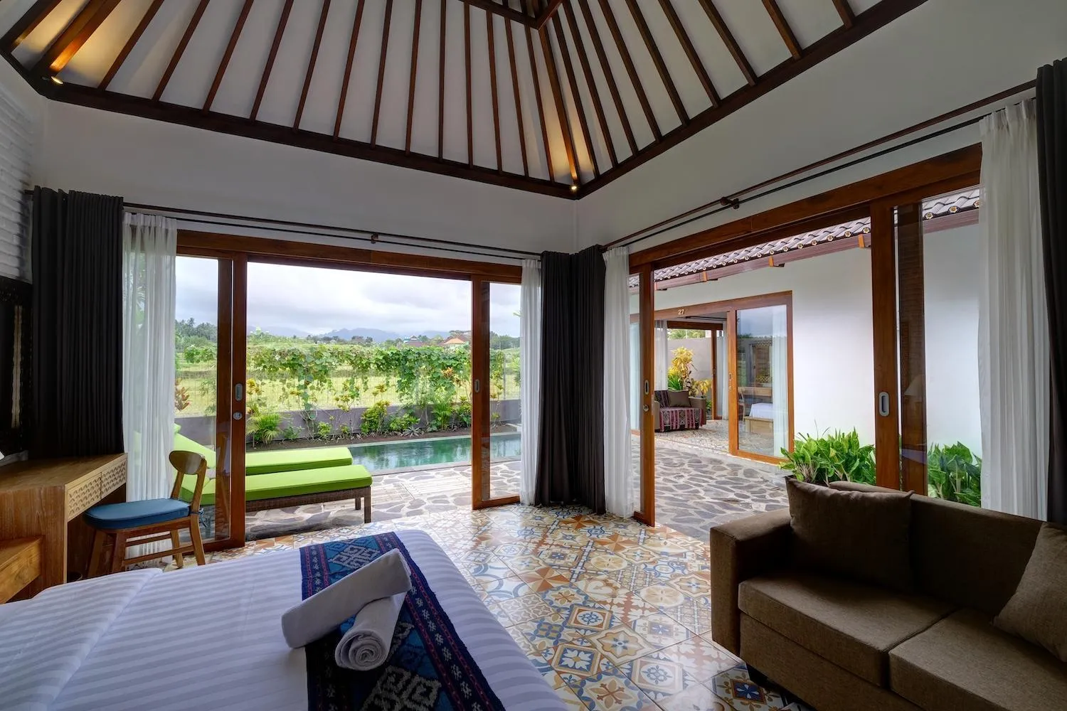 Property building in Wide Sands Beach Retreat