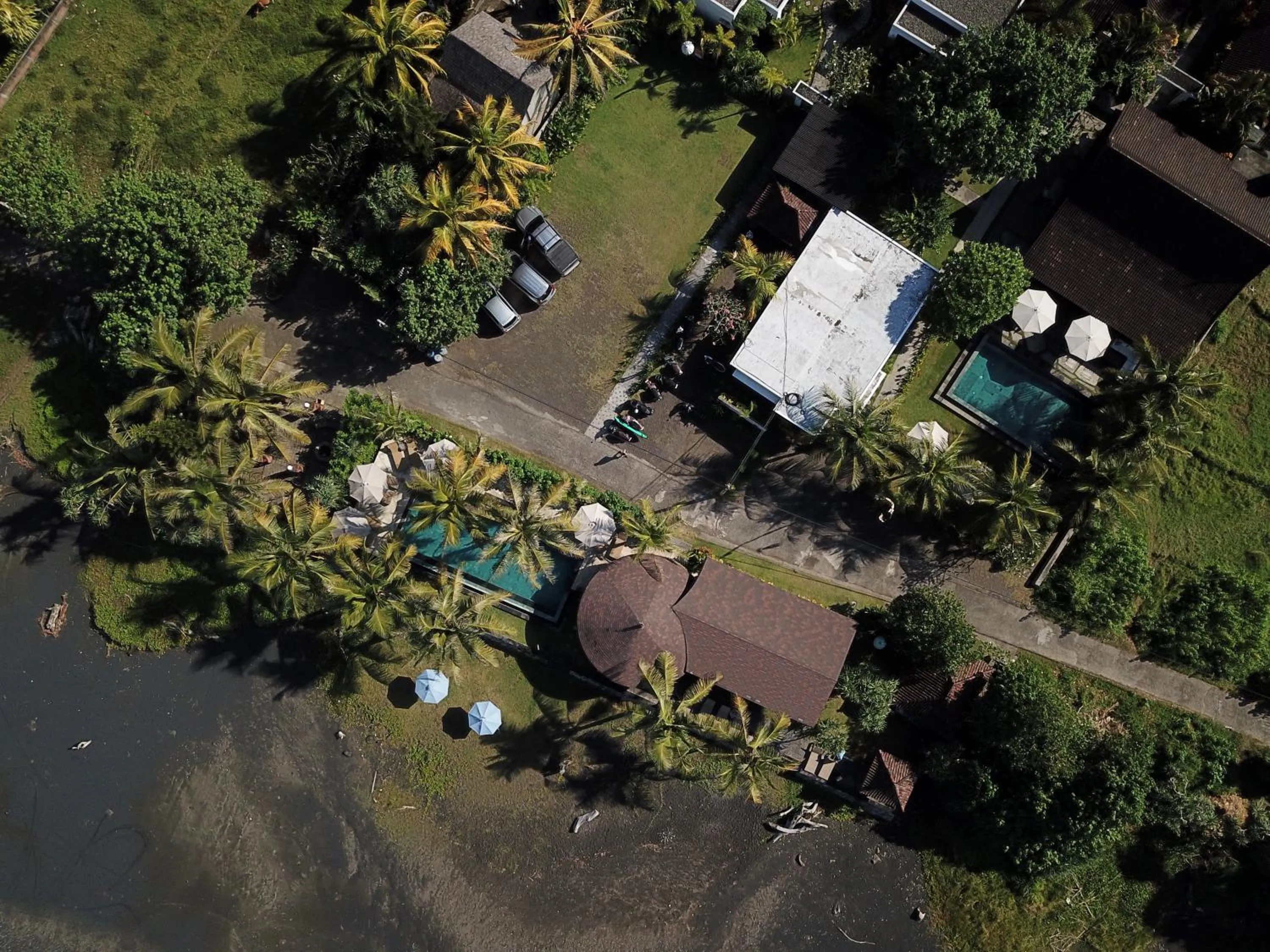 Property building in Wide Sands Beach Retreat