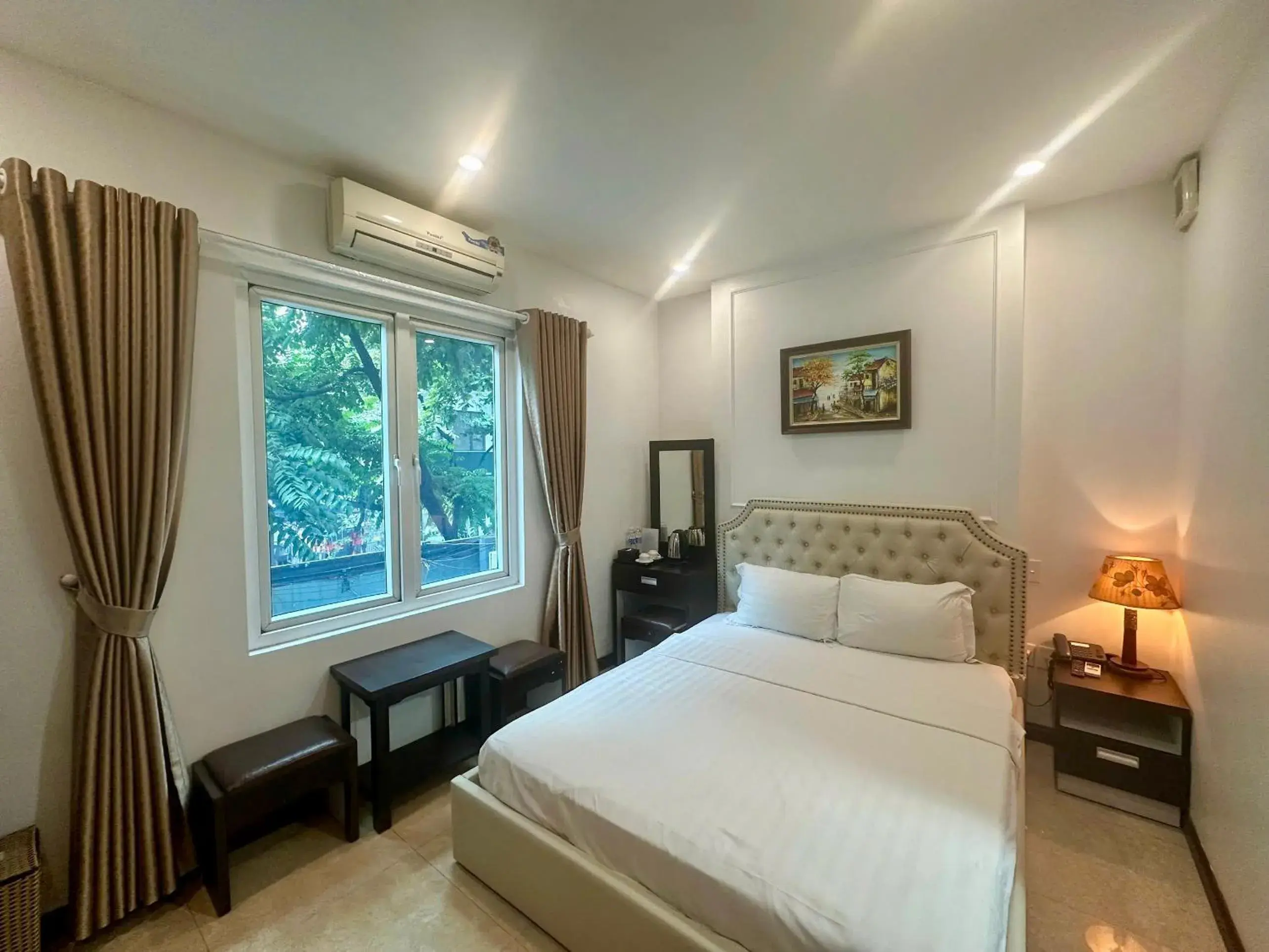 Deluxe Double Room in Chariot Hotel Deluxe Double Room in Chariot Hotel