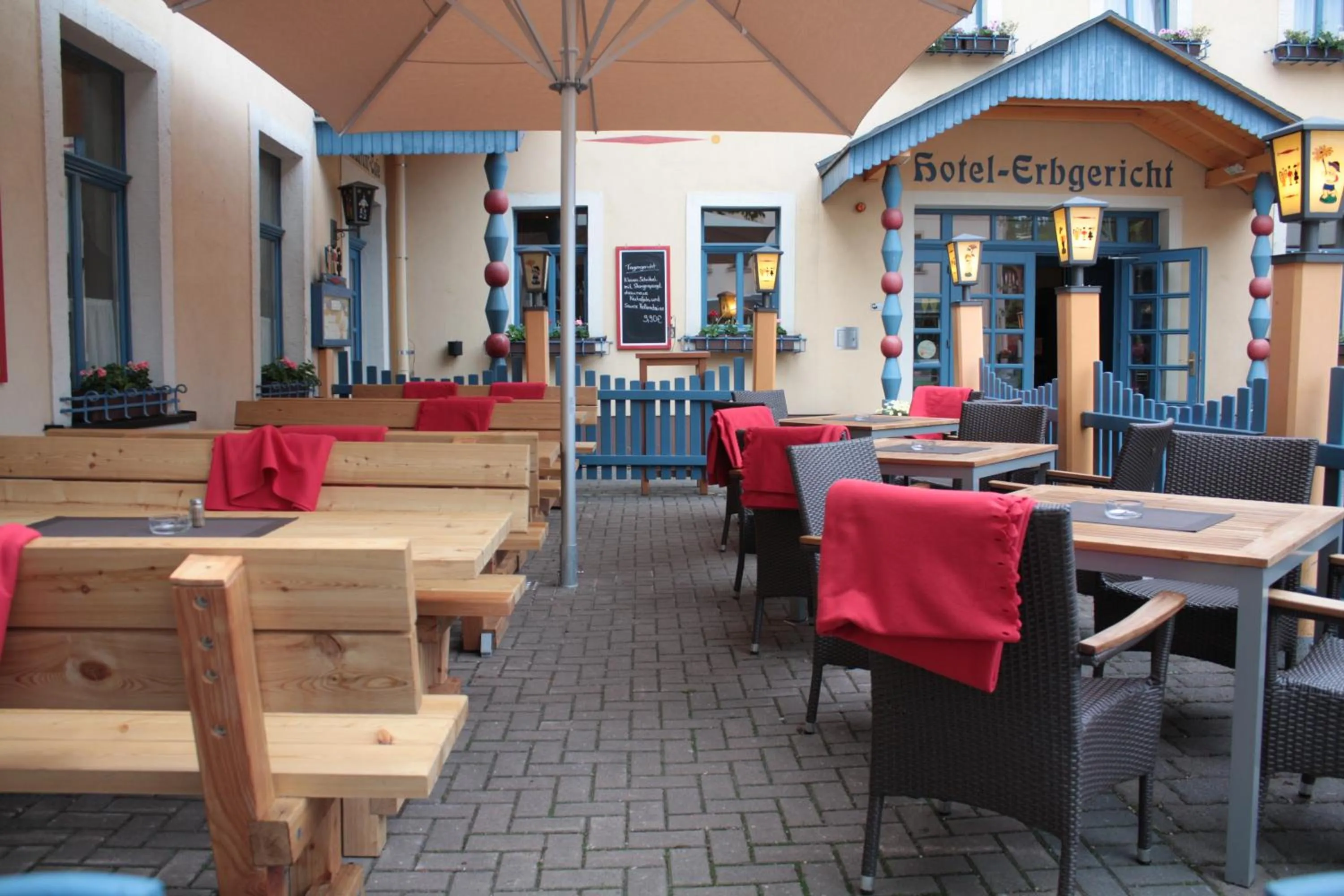 Patio in Hotel Erbgericht Buntes Haus