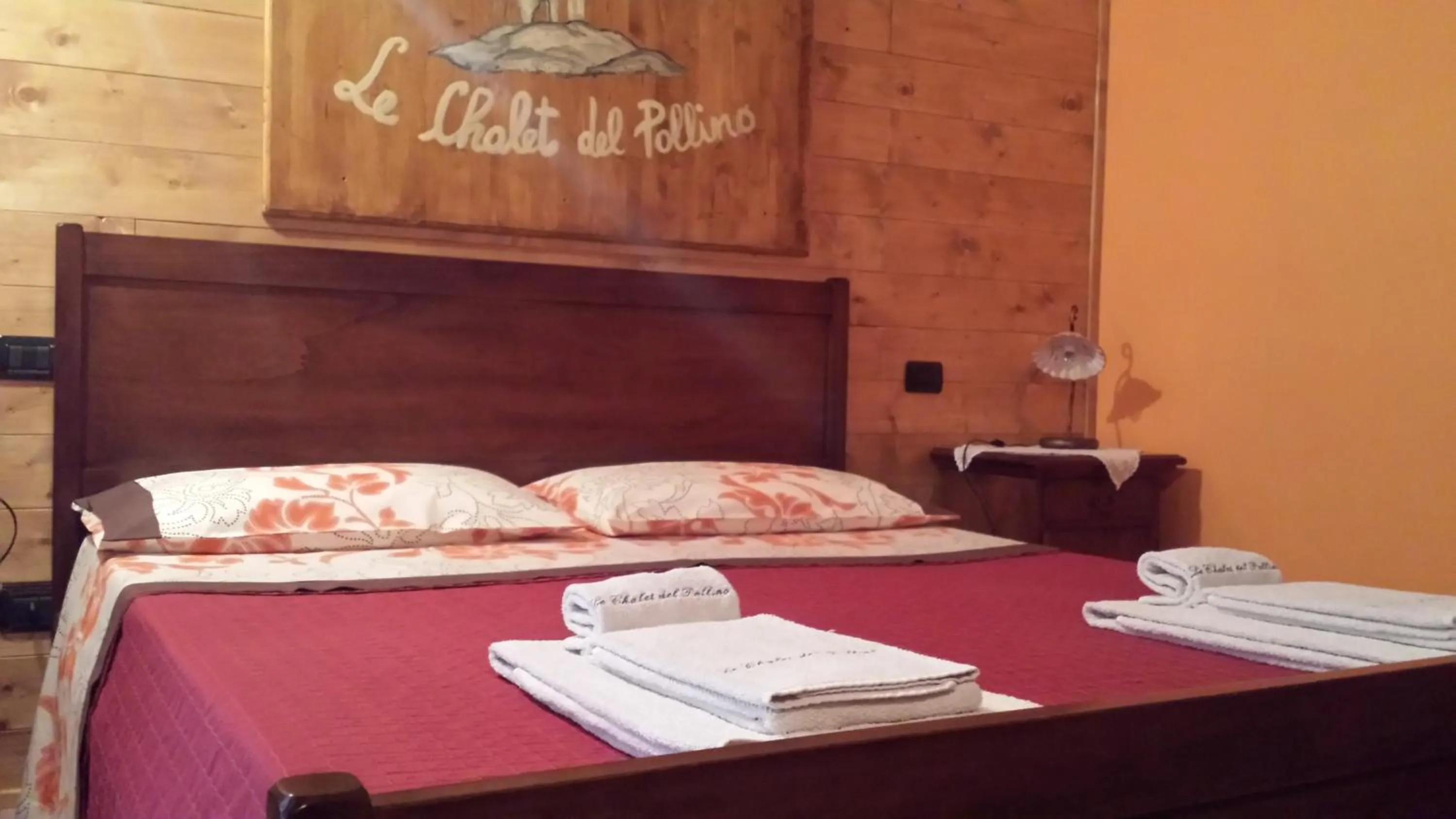 Bed in Le Chalet del Pollino