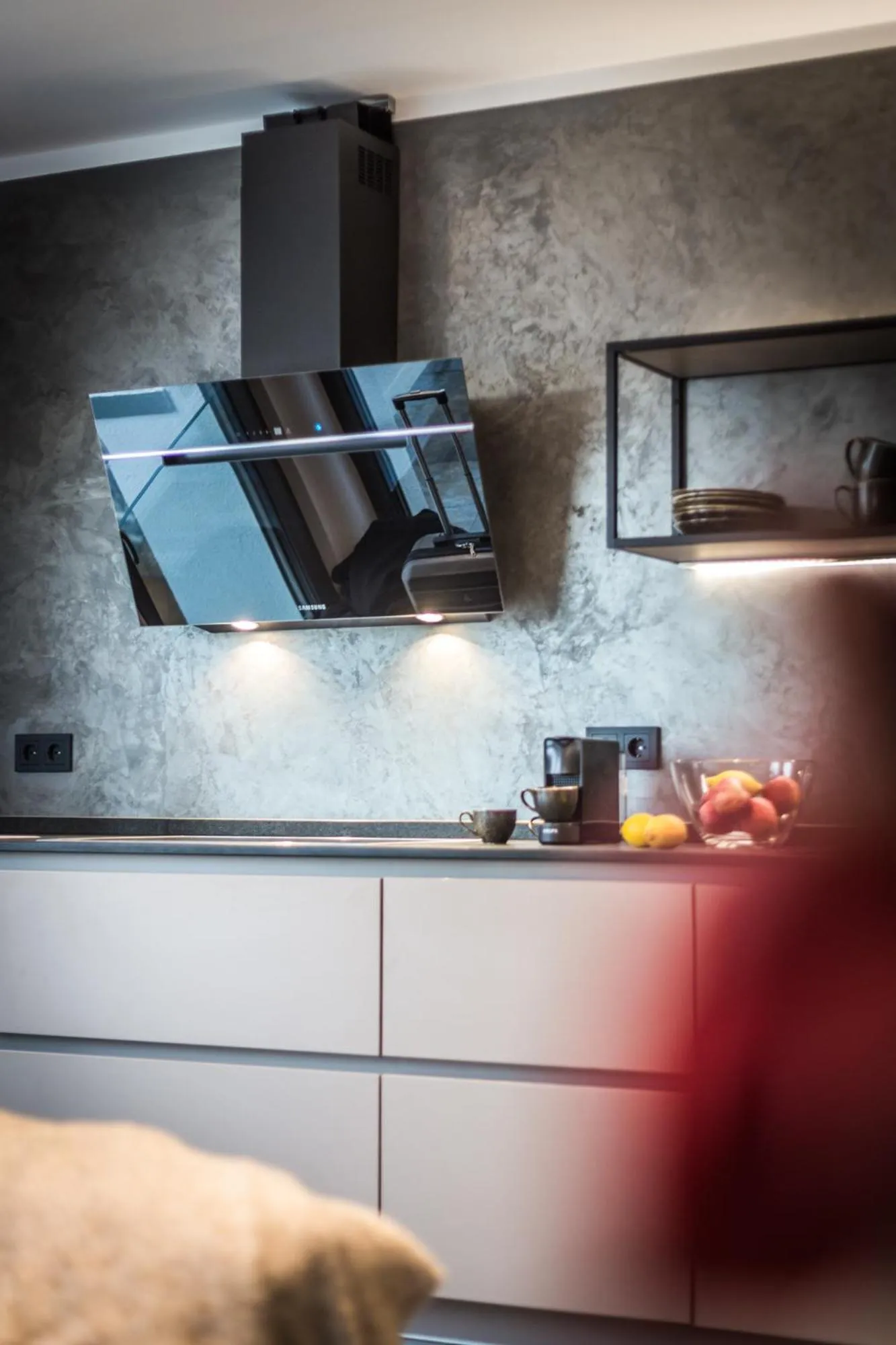 Decorative detail in PRIMERA Apartments