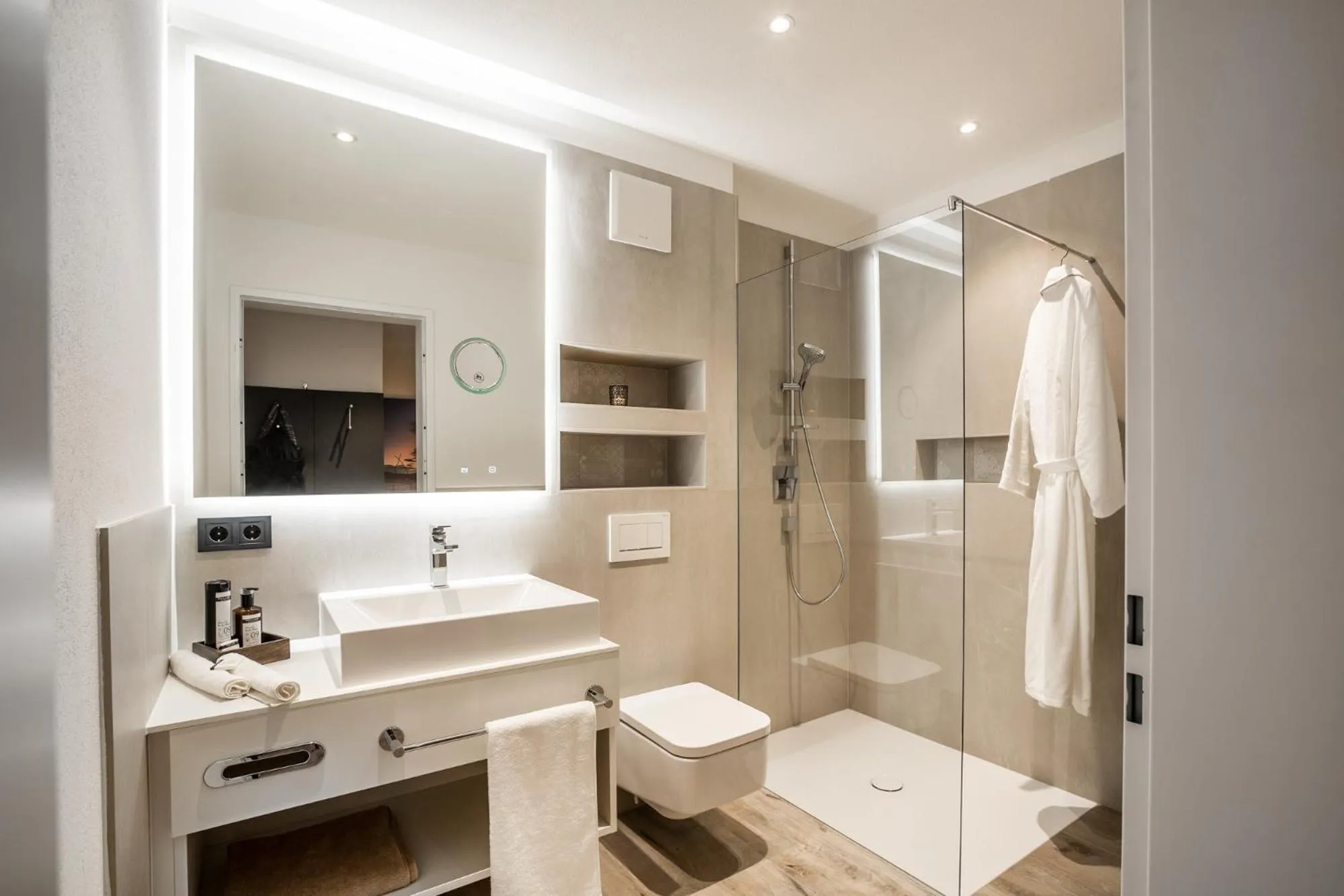 Bathroom in PRIMERA Apartments