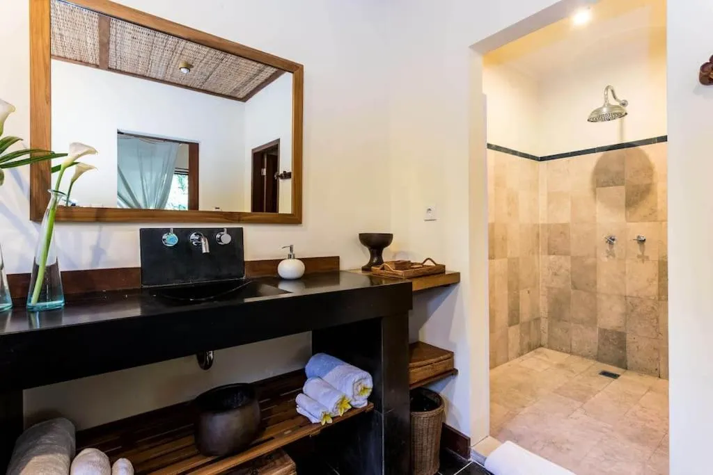Bathroom in Mango Tree Villas Jimbaran Bali