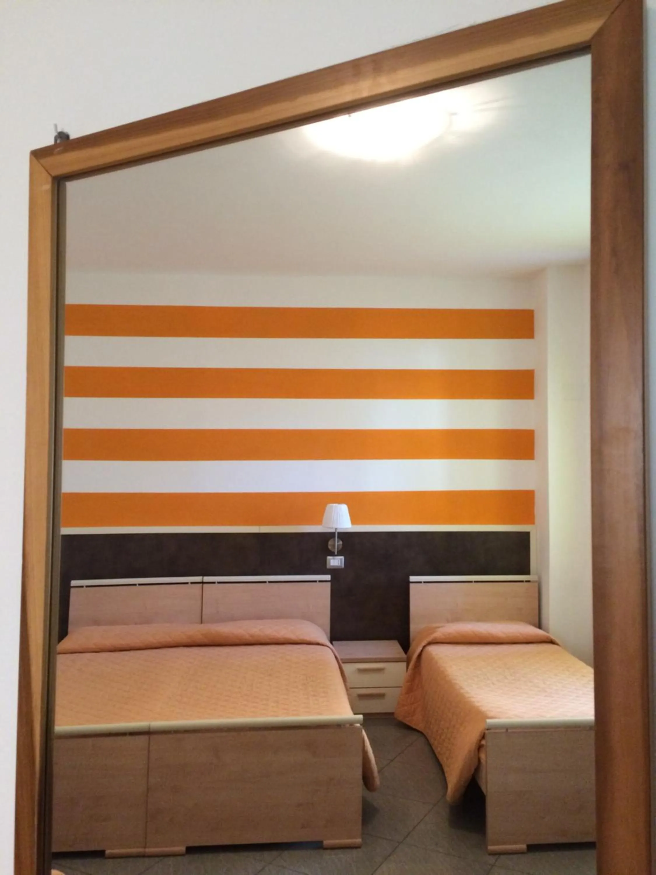 Photo of the whole room, Bed in Twelve Hotel