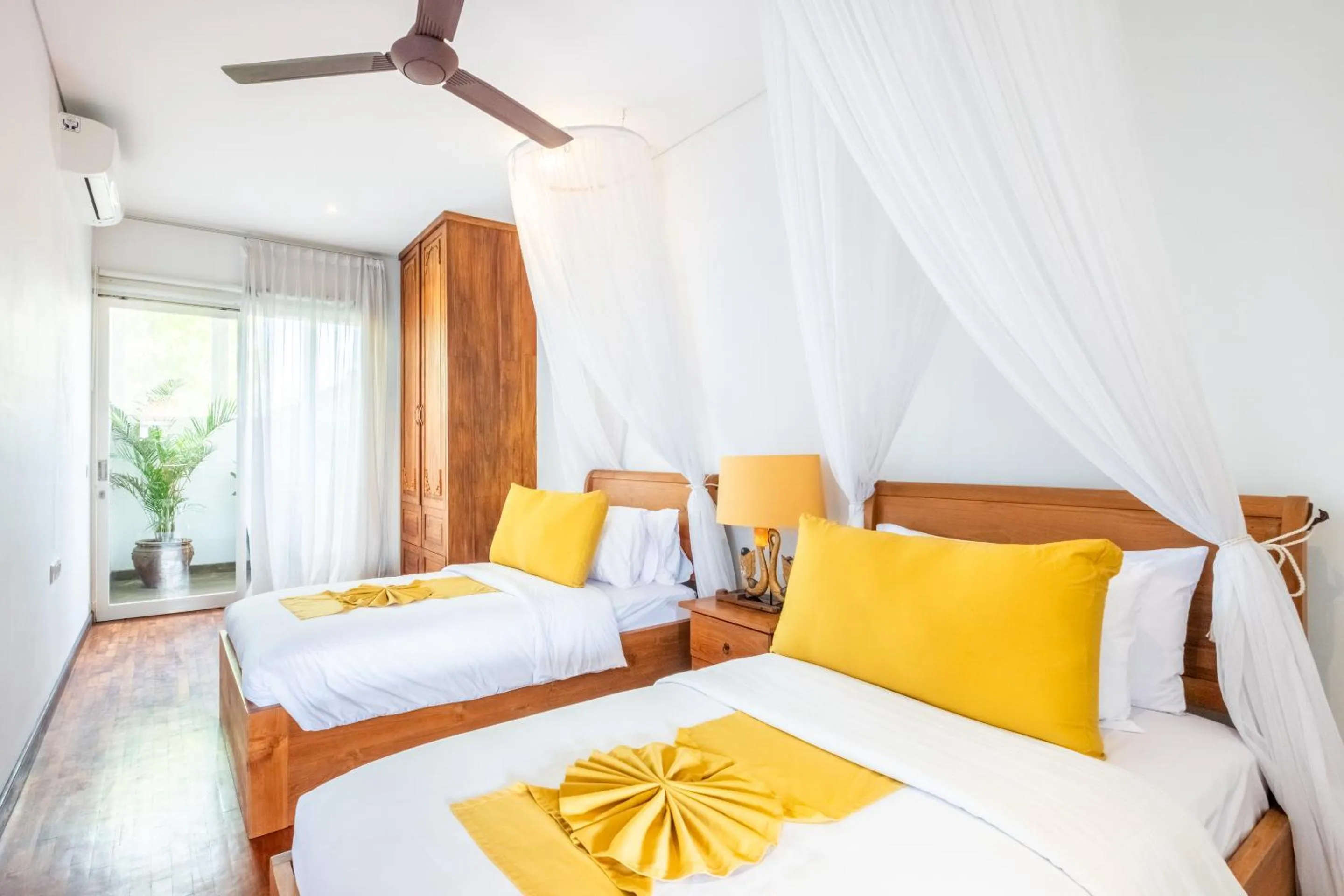 Bed in AQ-VA Hotel & Villas Seminyak