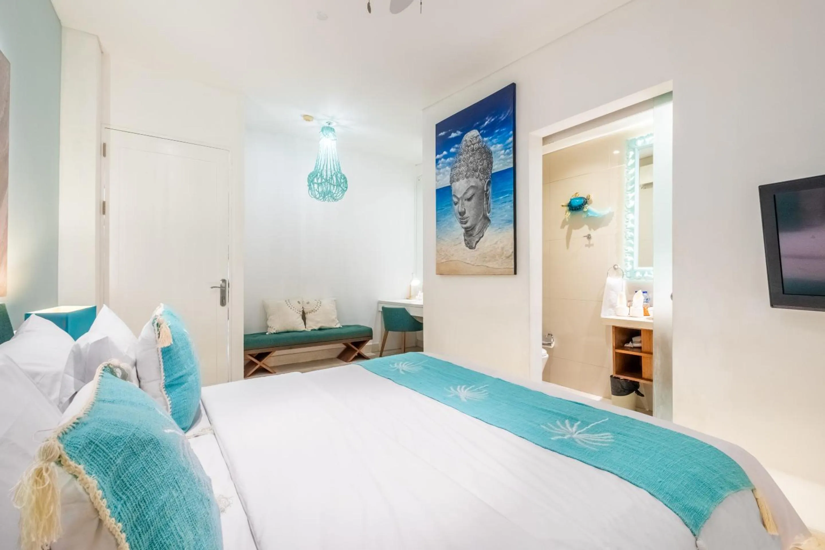 Bed in AQ-VA Hotel & Villas Seminyak