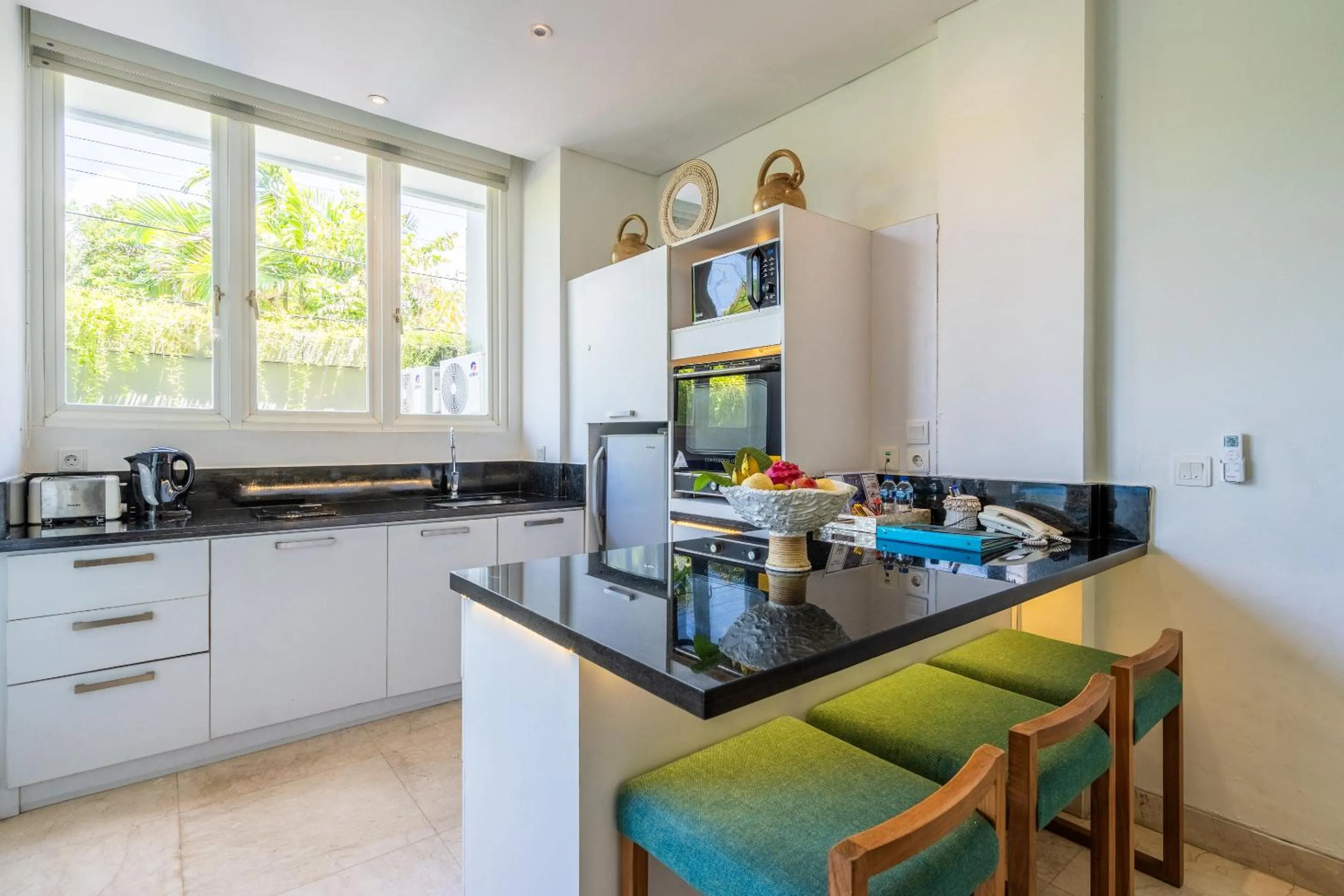 Kitchen or kitchenette in AQ-VA Hotel & Villas Seminyak