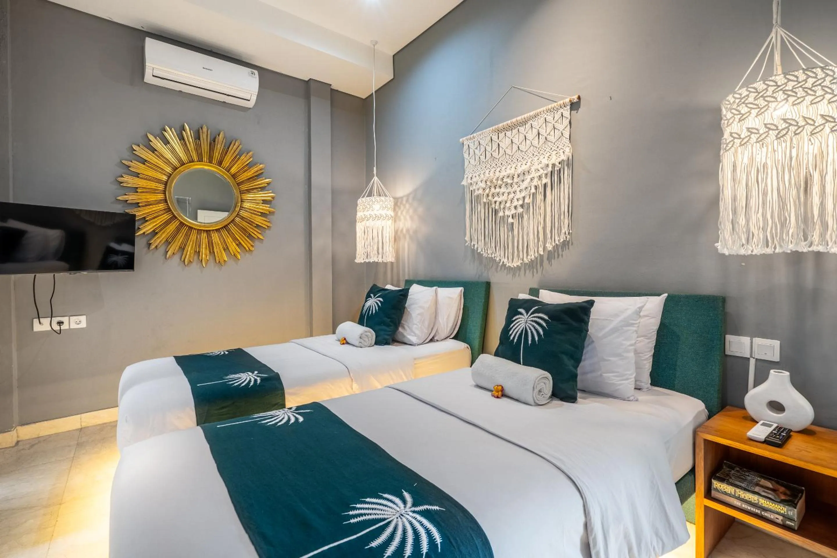 Bed in AQ-VA Hotel & Villas Seminyak