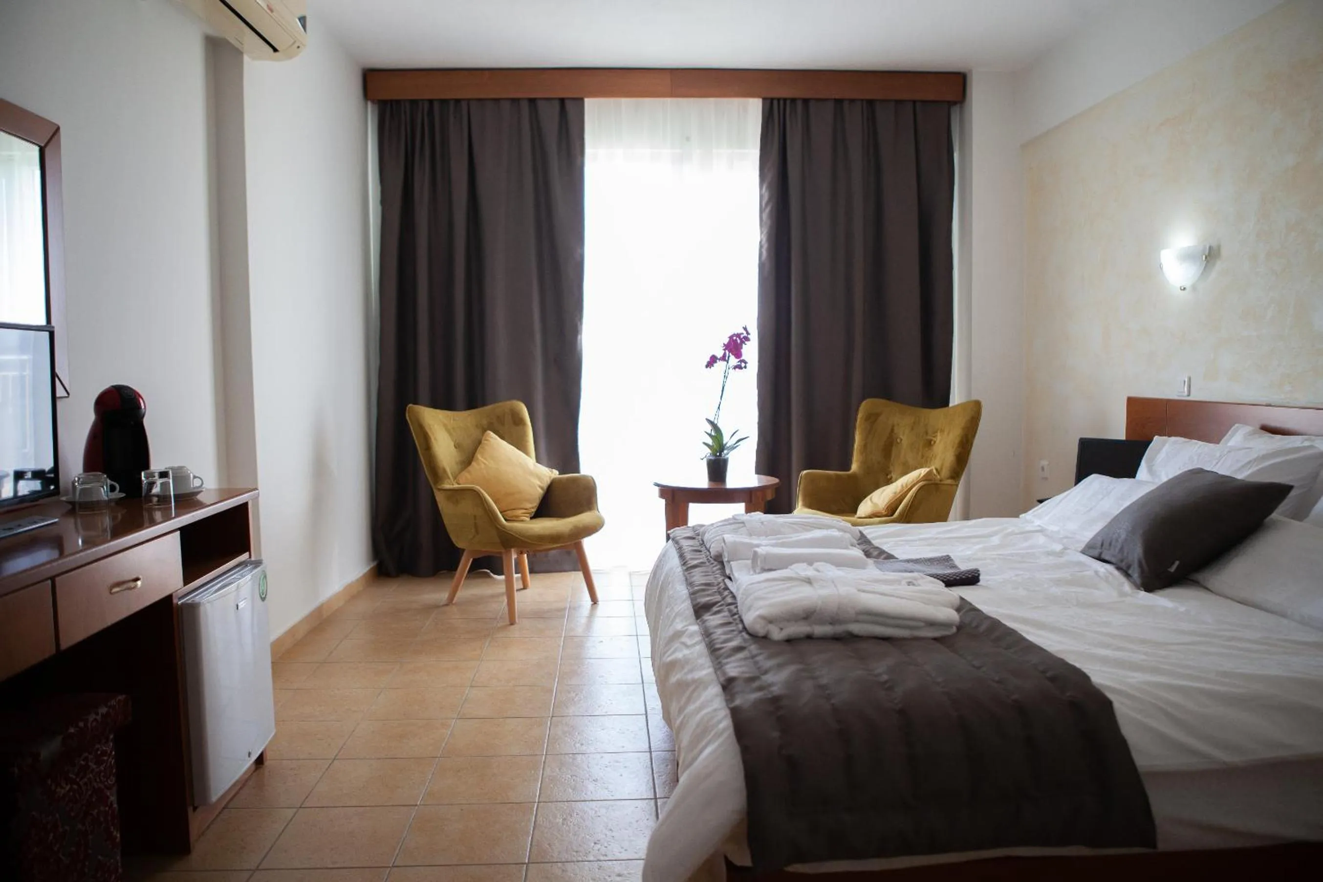 Bed in City Gate Hotel Airport Thessaloniki