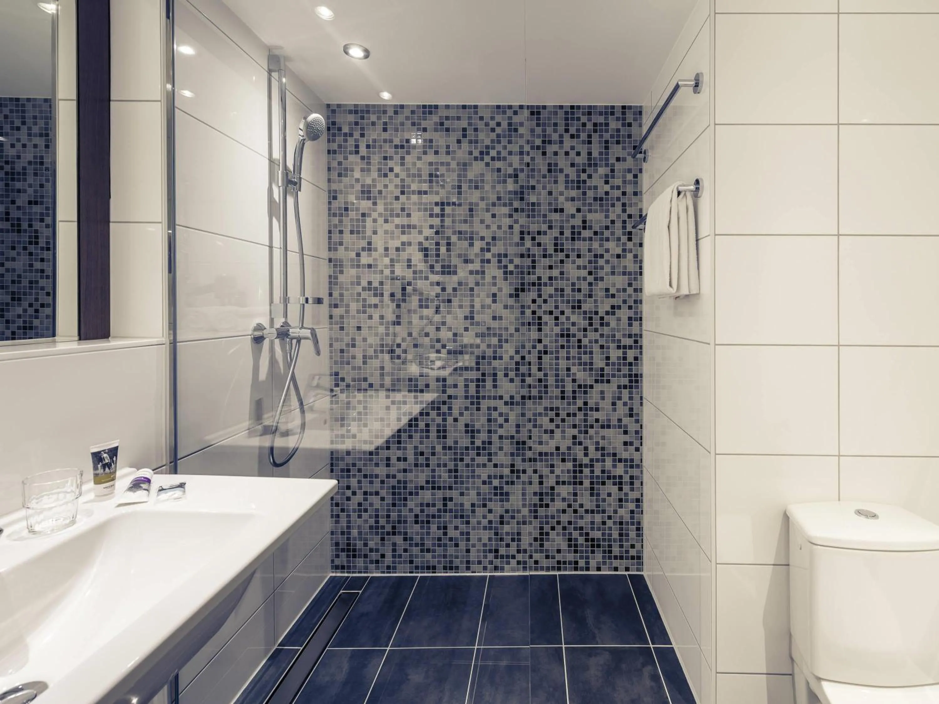 Bedroom in Fürther Hotel Mercure Nürnberg West