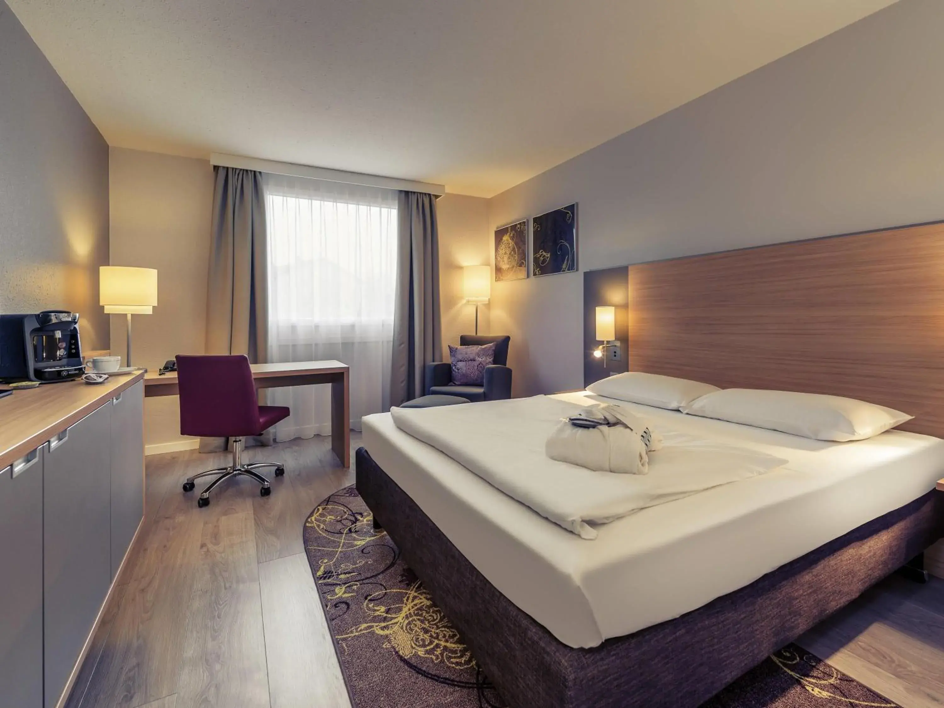 Superior Double Room in Fürther Hotel Mercure Nürnberg West Superior Double Room in Fürther Hotel Mercure Nürnberg West