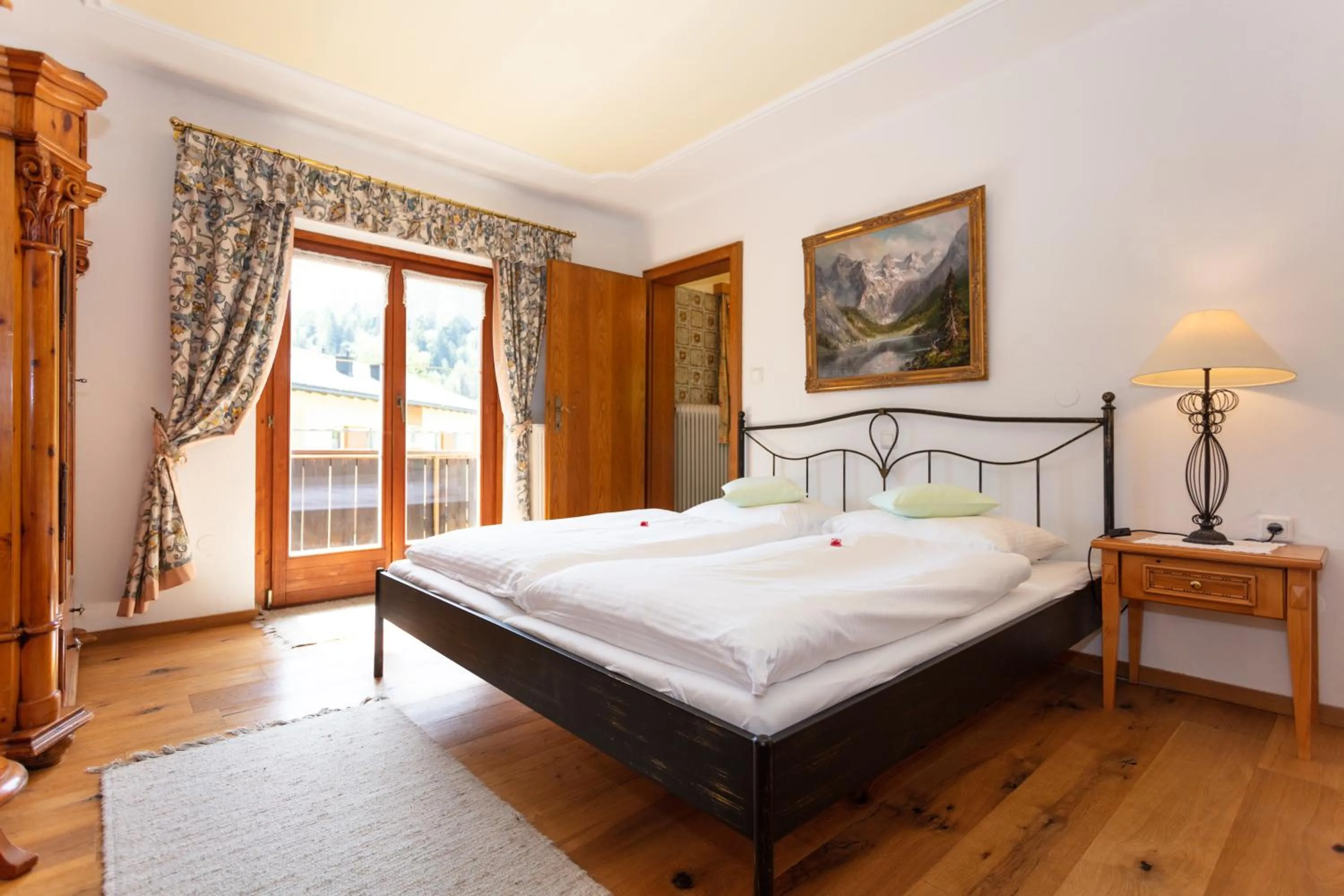 Bedroom, Bed in Pension Sonneck